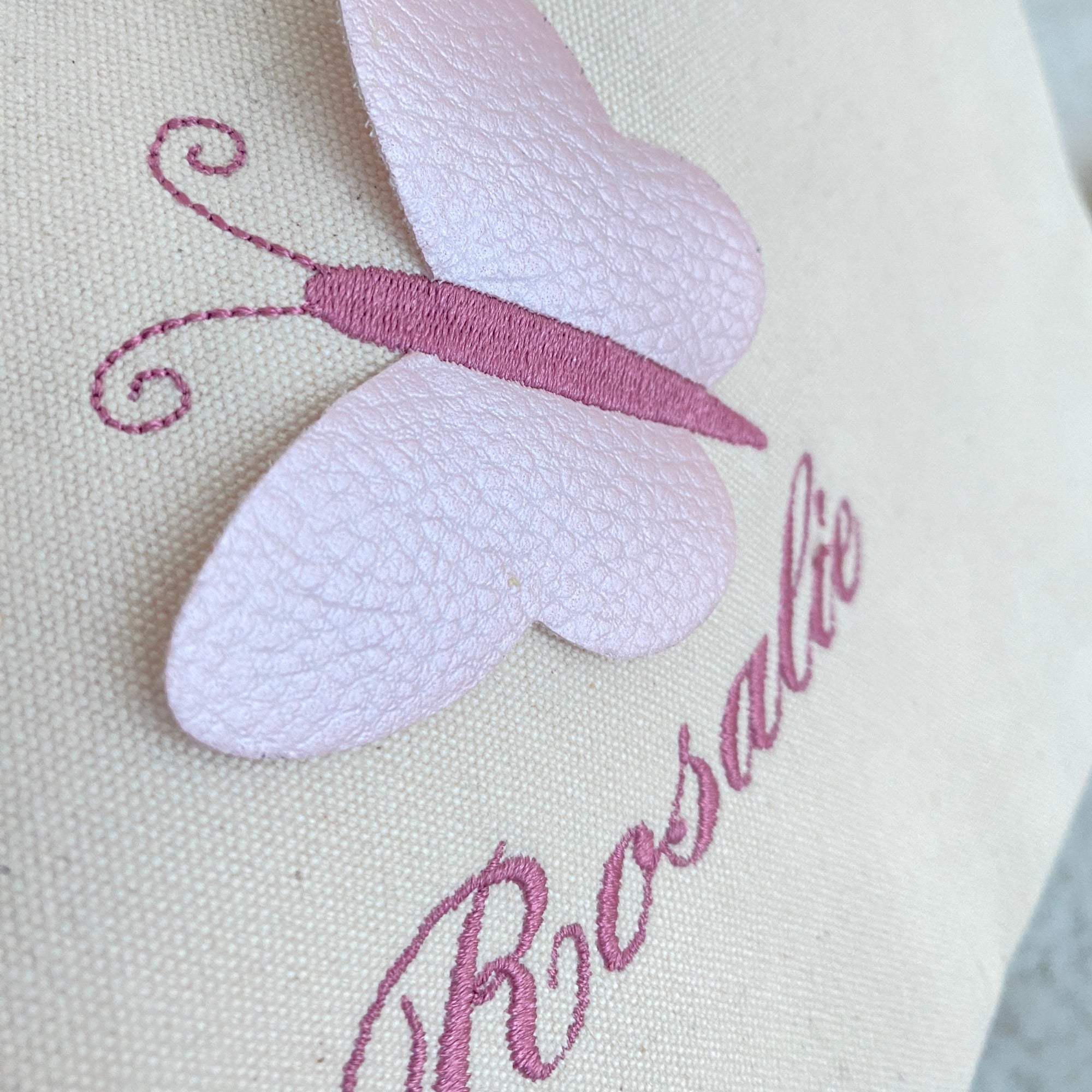 Canvas Tasche mit Namen und 3D-Schmetterling