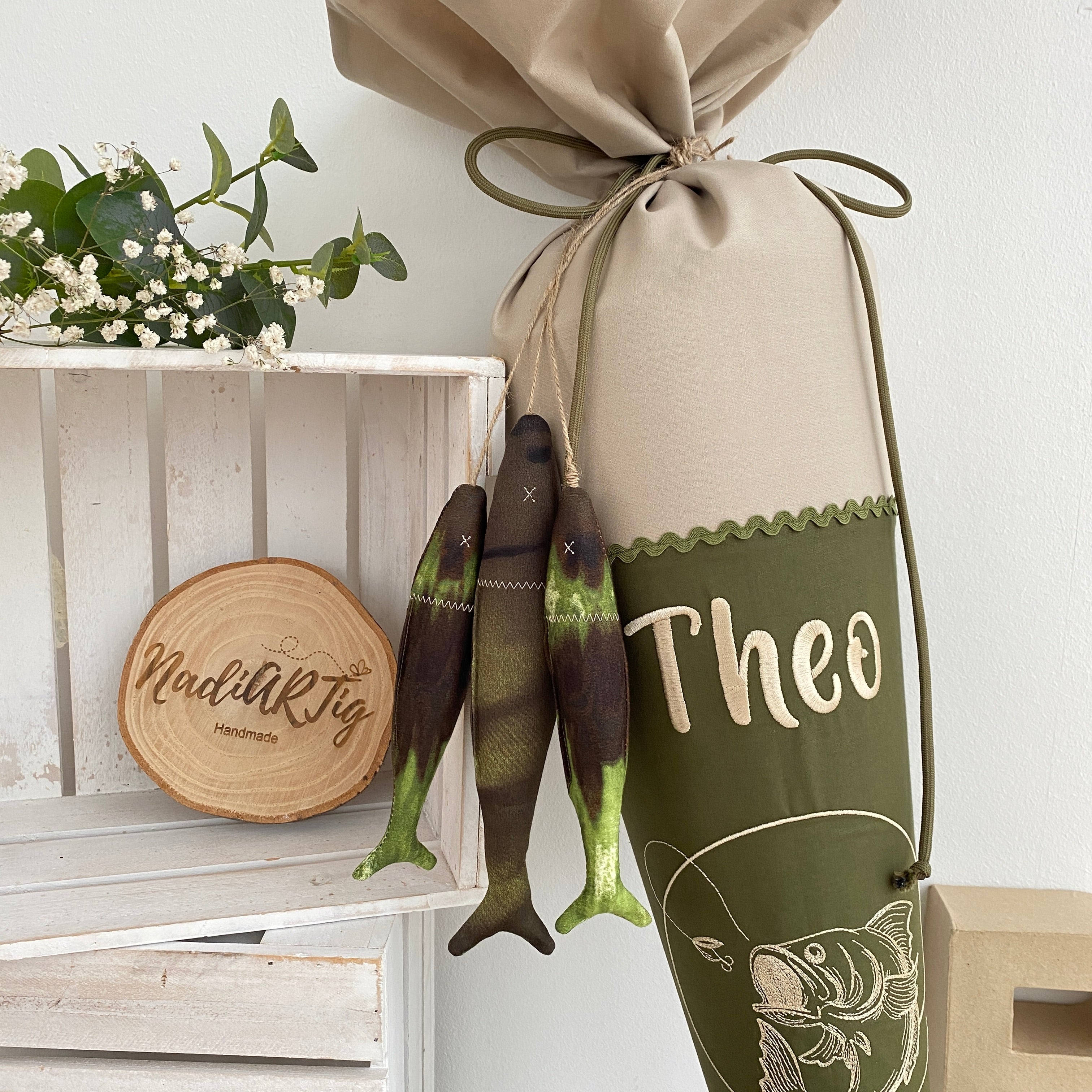 Schultüte Angler / Fische sand/olivegrün