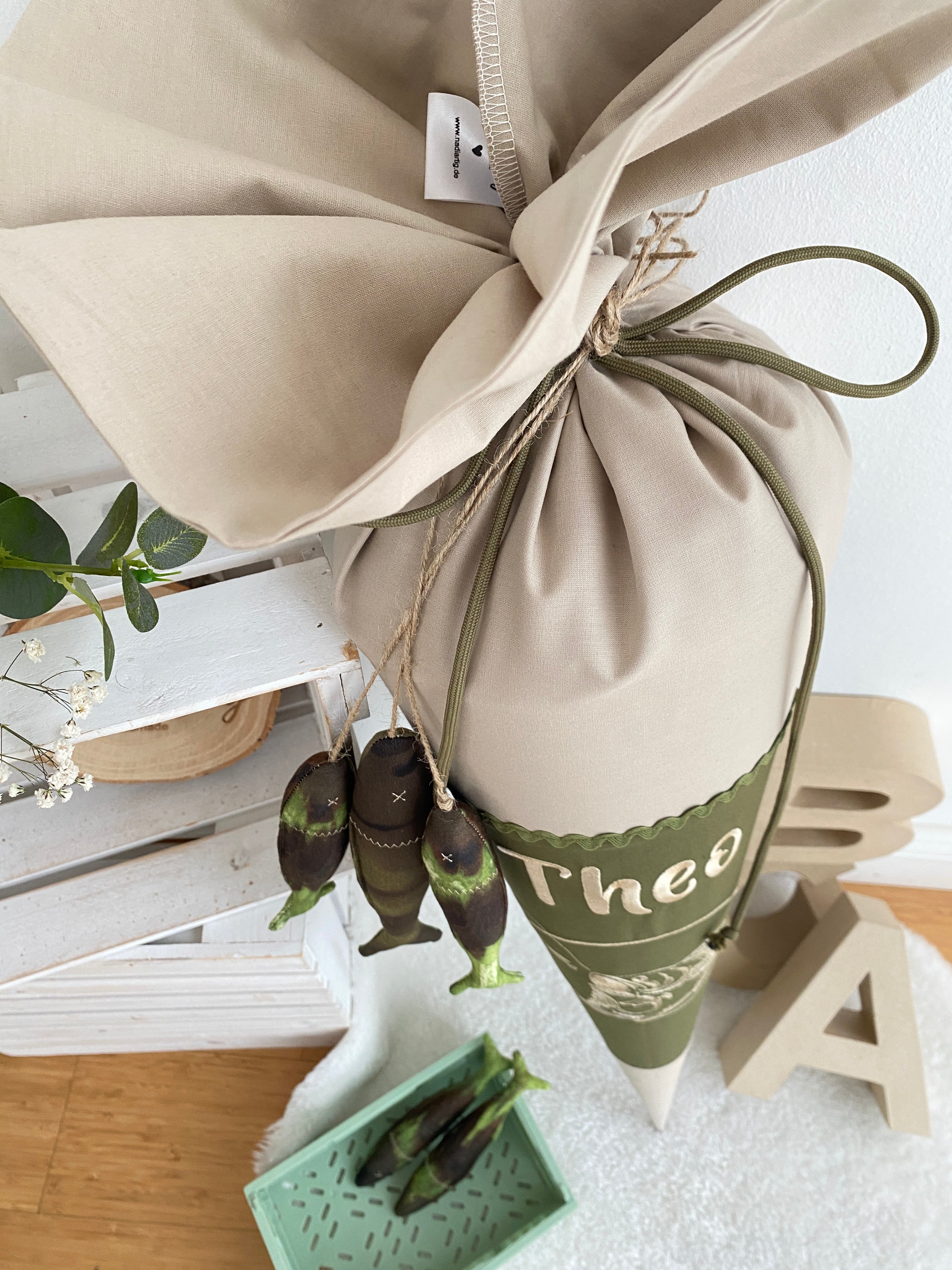 Schultüte Angler / Fische sand/olivegrün