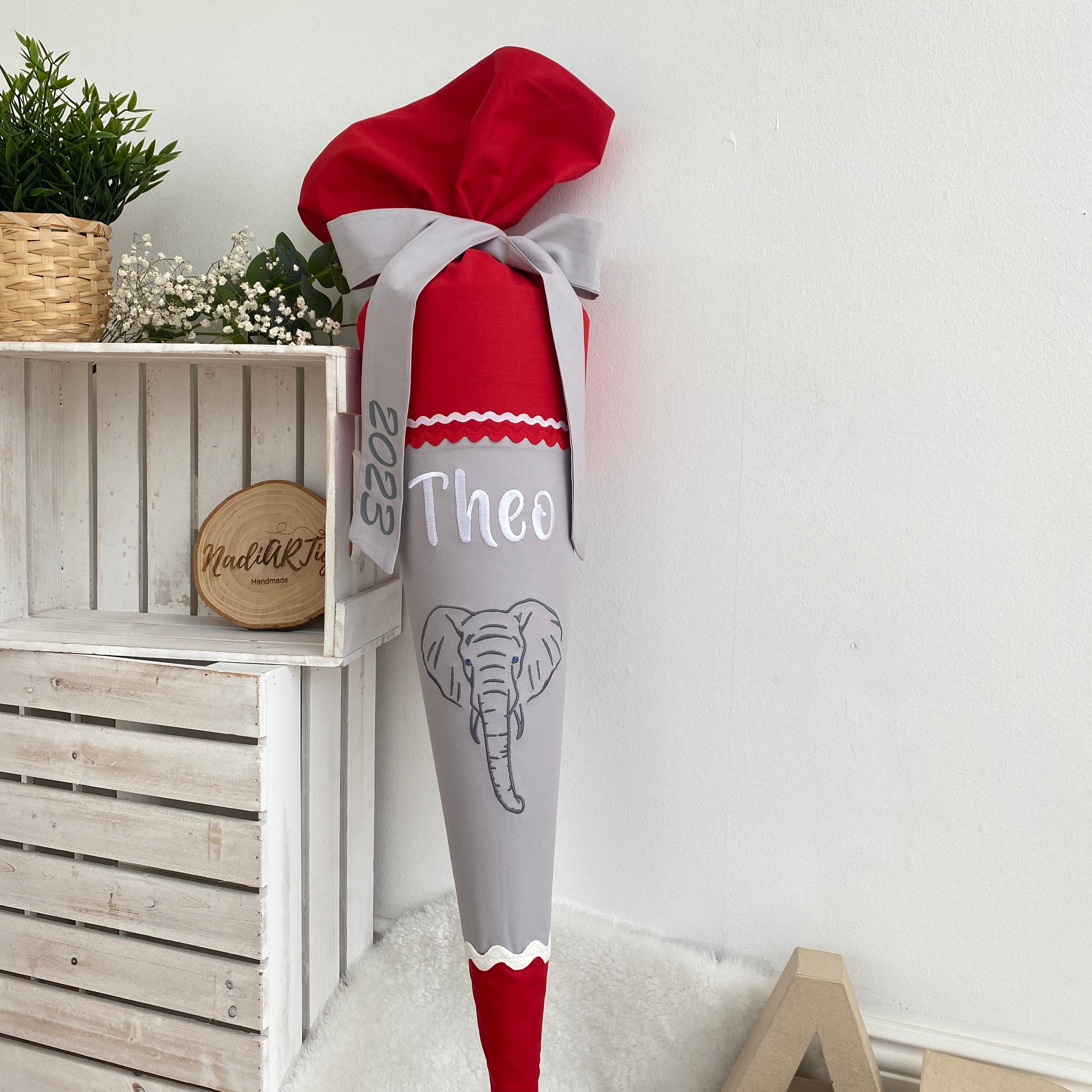 Schultüte Elefant in rot/grau