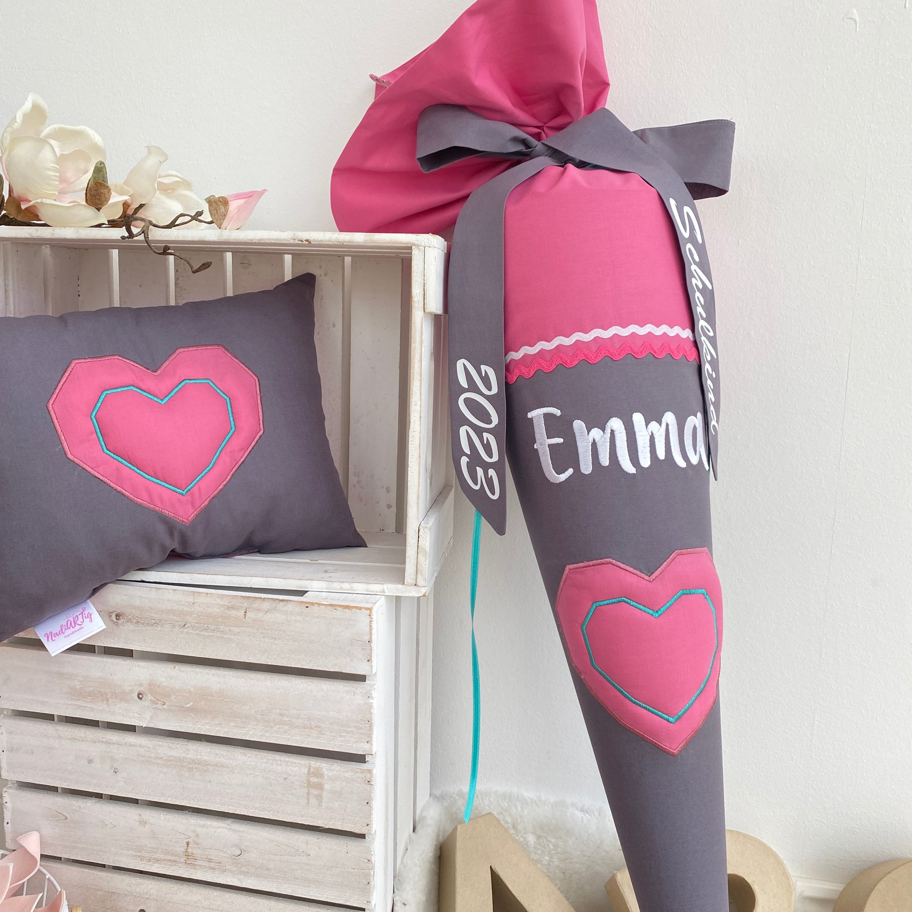 Schultüte HEART in beere/anthrazit