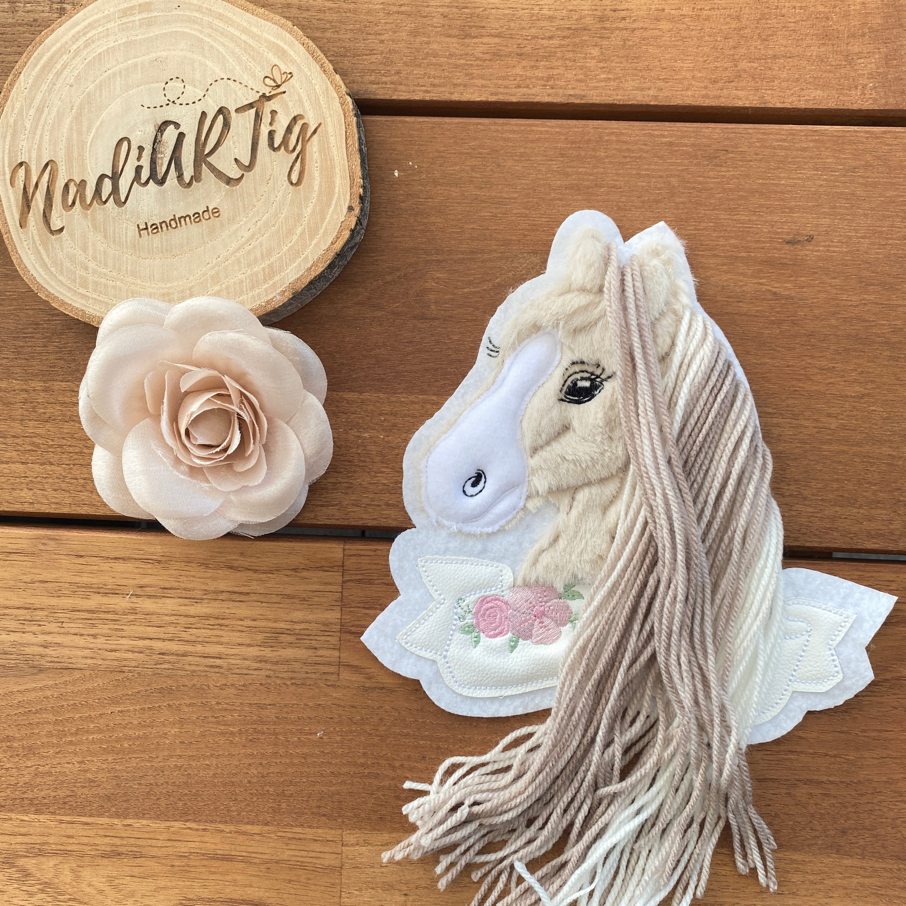Pferd #5 Patch/Aufnäher - beige/puder