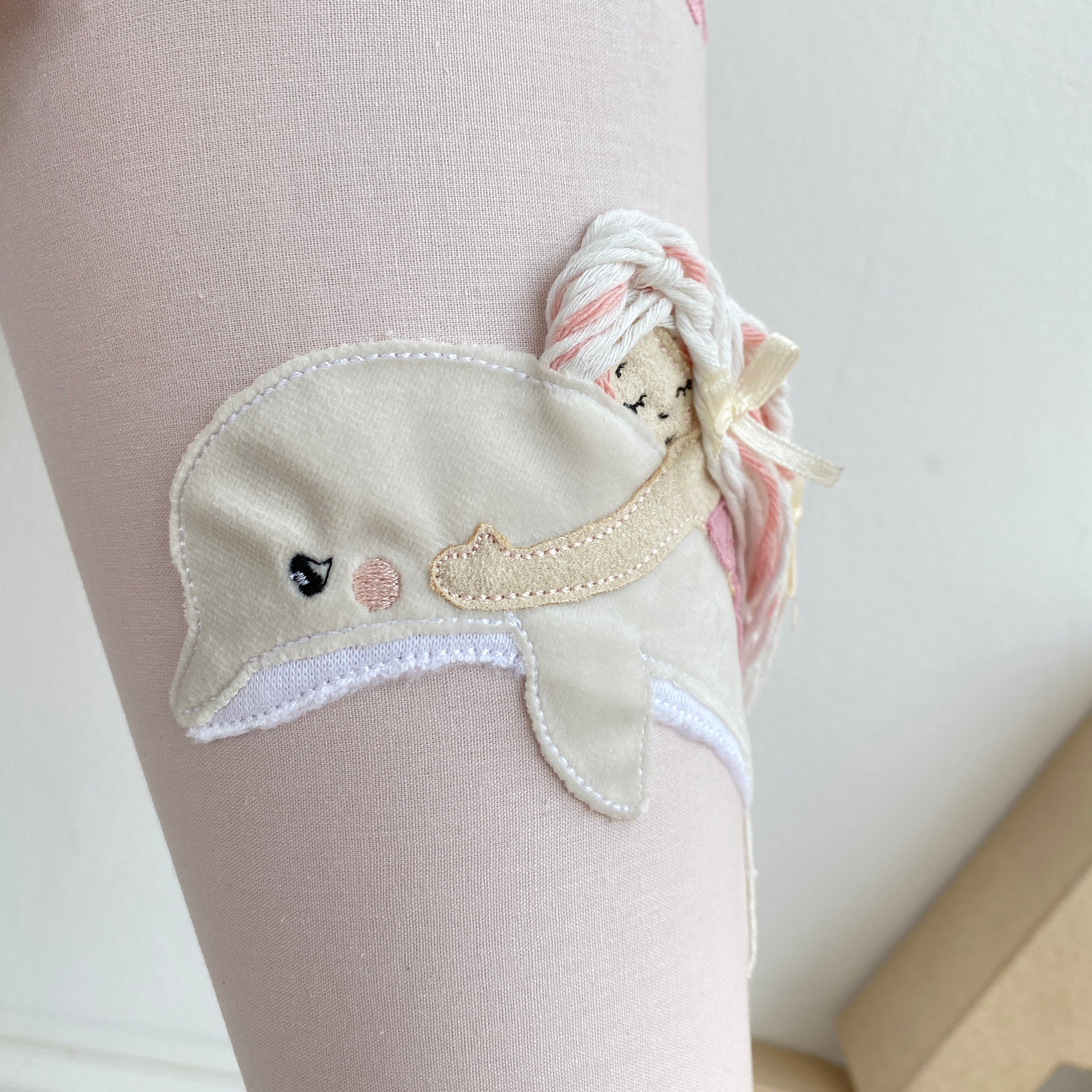 Schultüte mit Meerjungfrau & Delphin in cremebeige/puderrosé