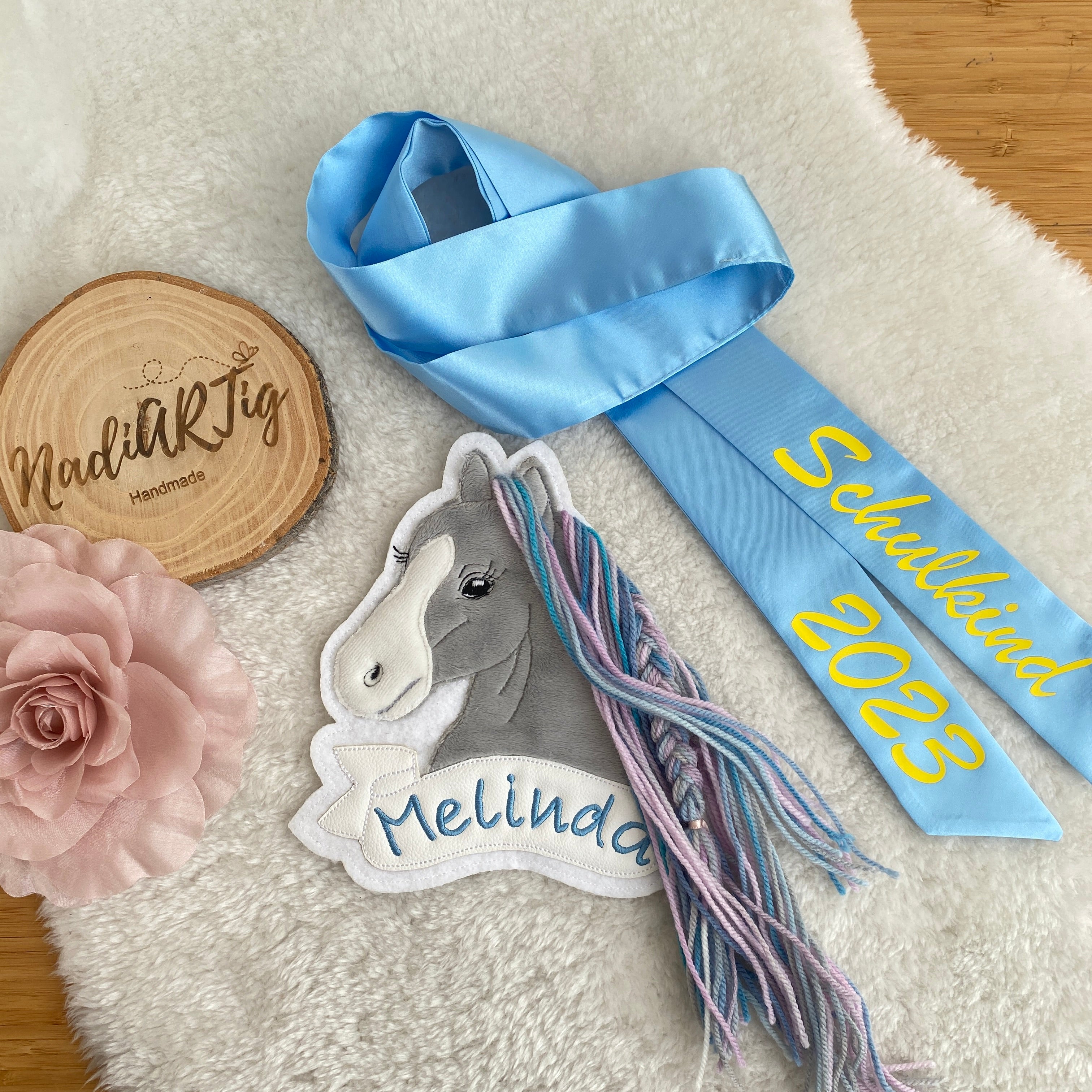 Pferd #1 Patch/Aufnäher - grau/beige