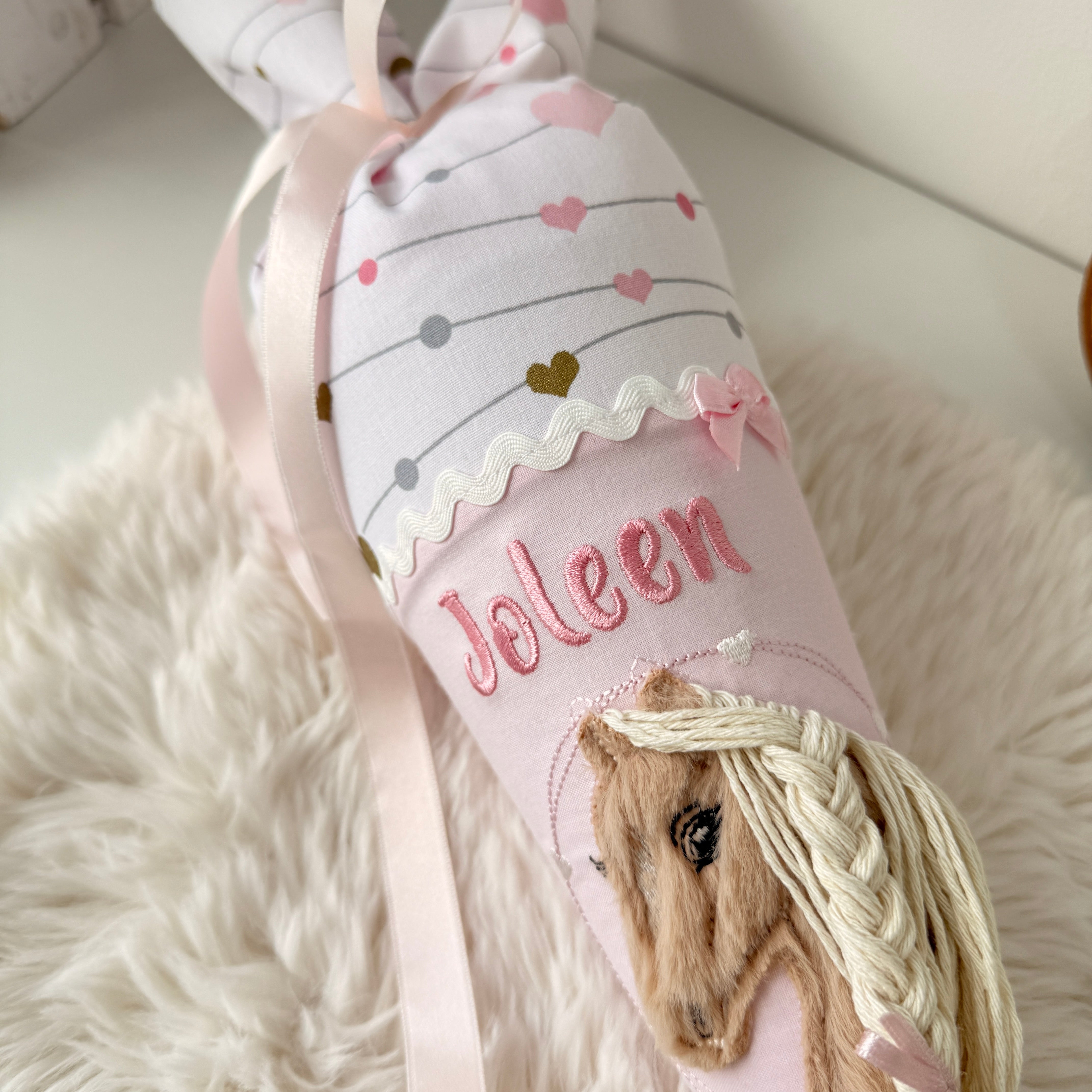 Kindergarten-Schultüte Pferd rosé Herzen (Plüsch)