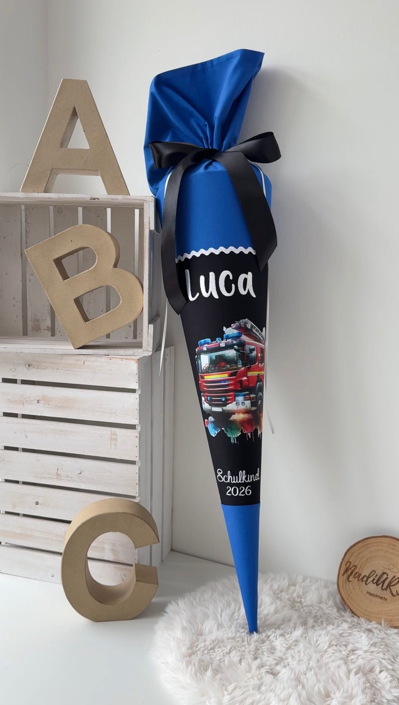 Schultüte Feuerwehr in blau-schwarz