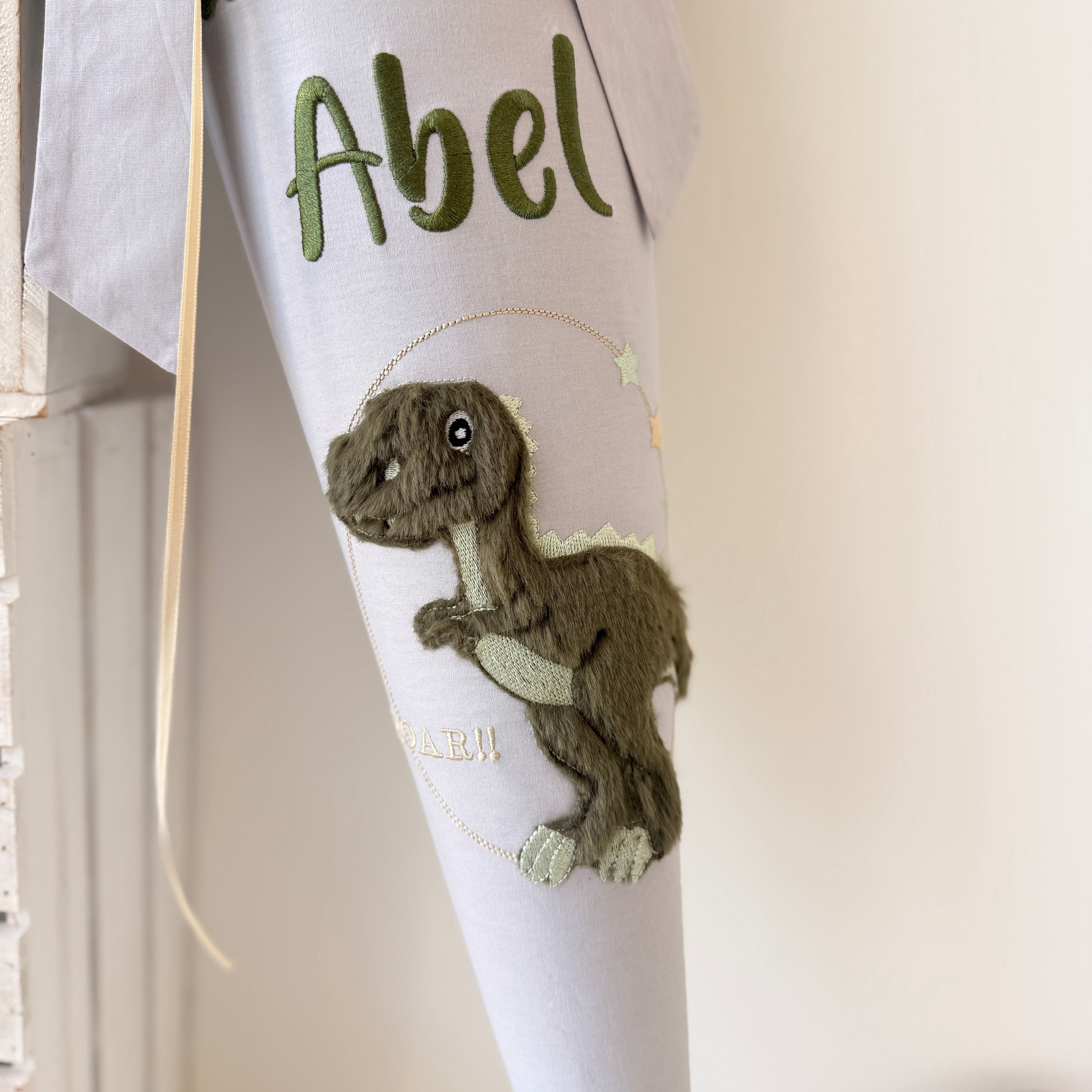 Schultüte Dino in grün/grau/beige