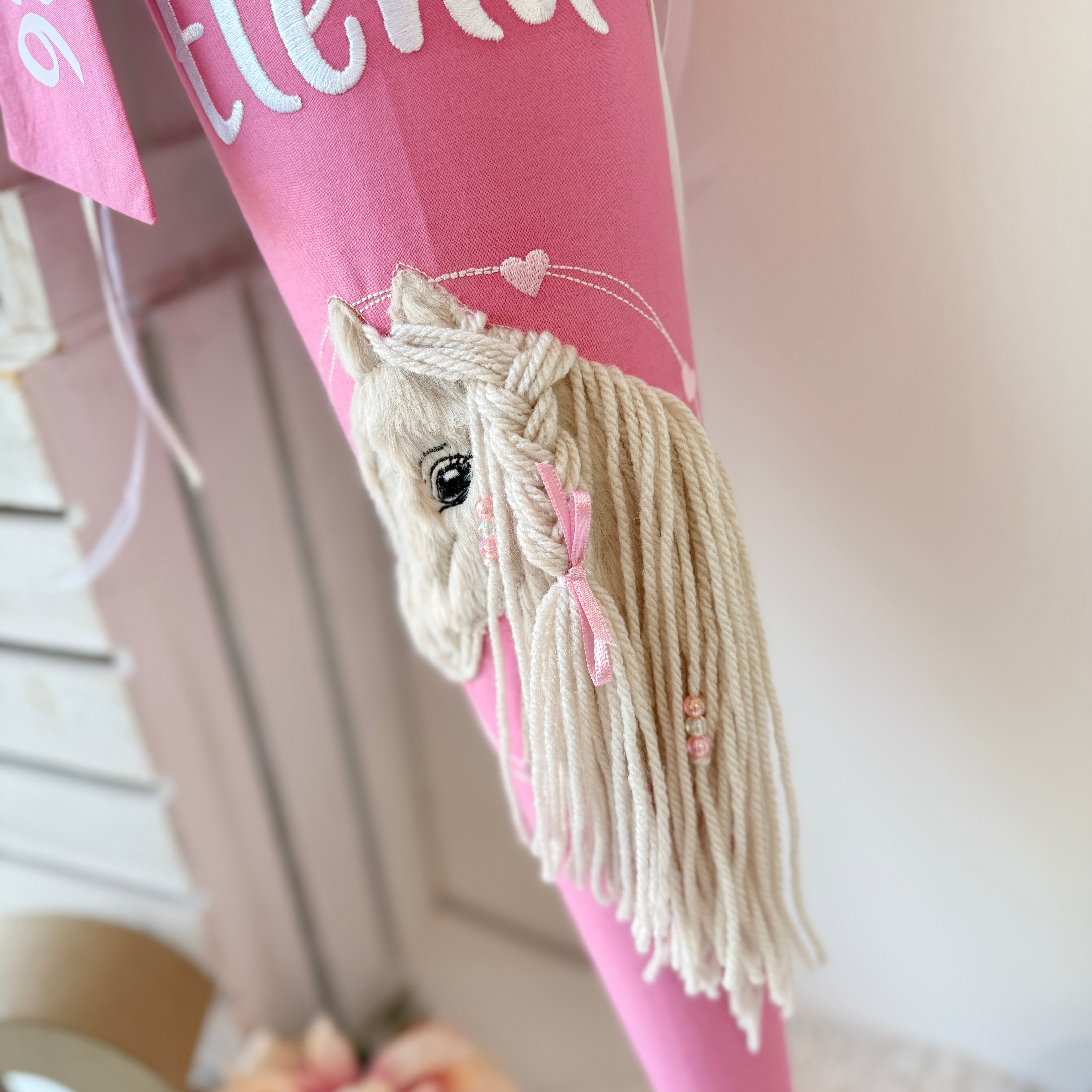 Schultüte beiges Pony in altrosa mit Sterne