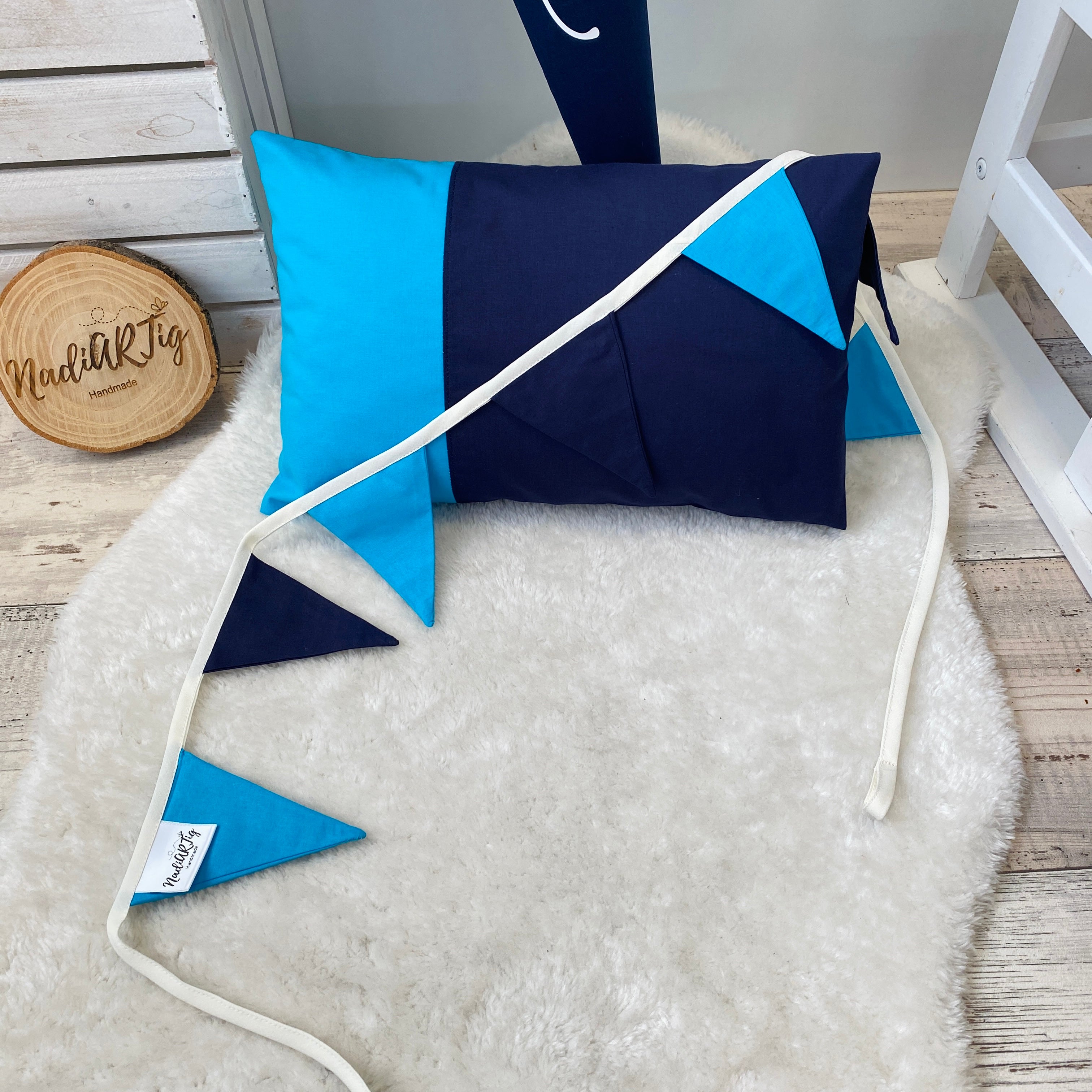 Kissen mit Namen, Farben nach Wunsch