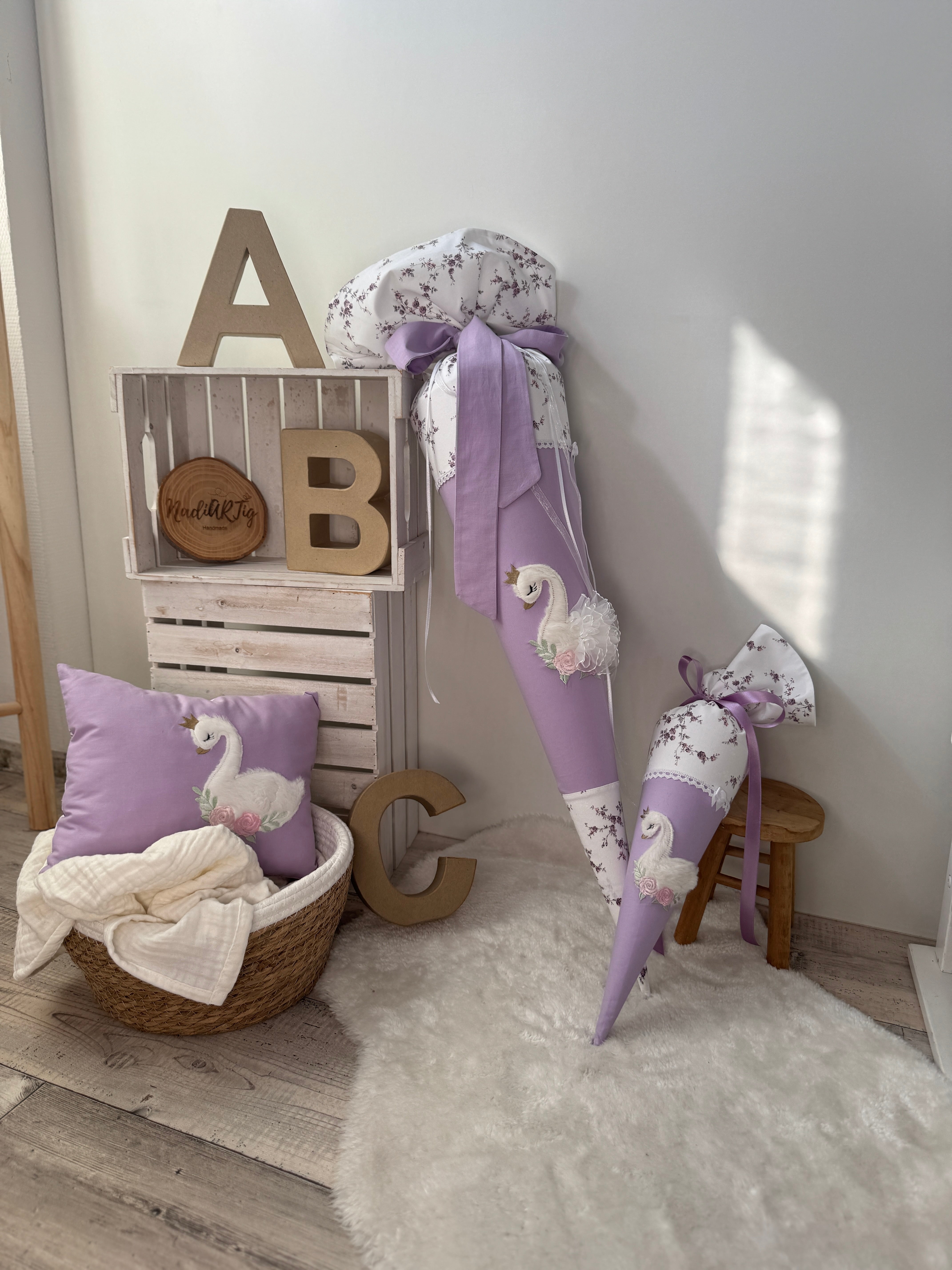 Kissen Schwanen-Prinzessin in Flieder