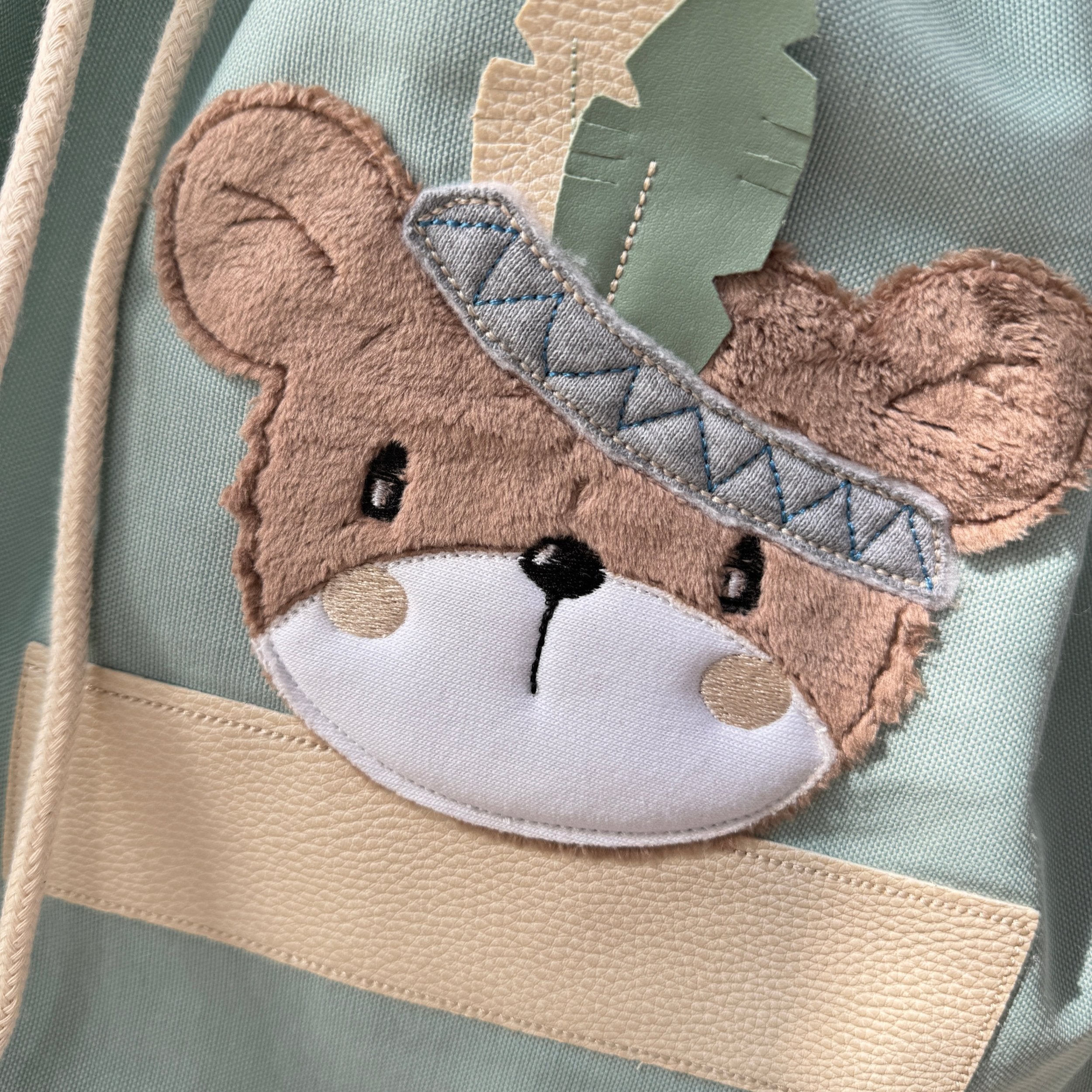 Kindergartenbeutel Boho Bär (wasserabweisend)