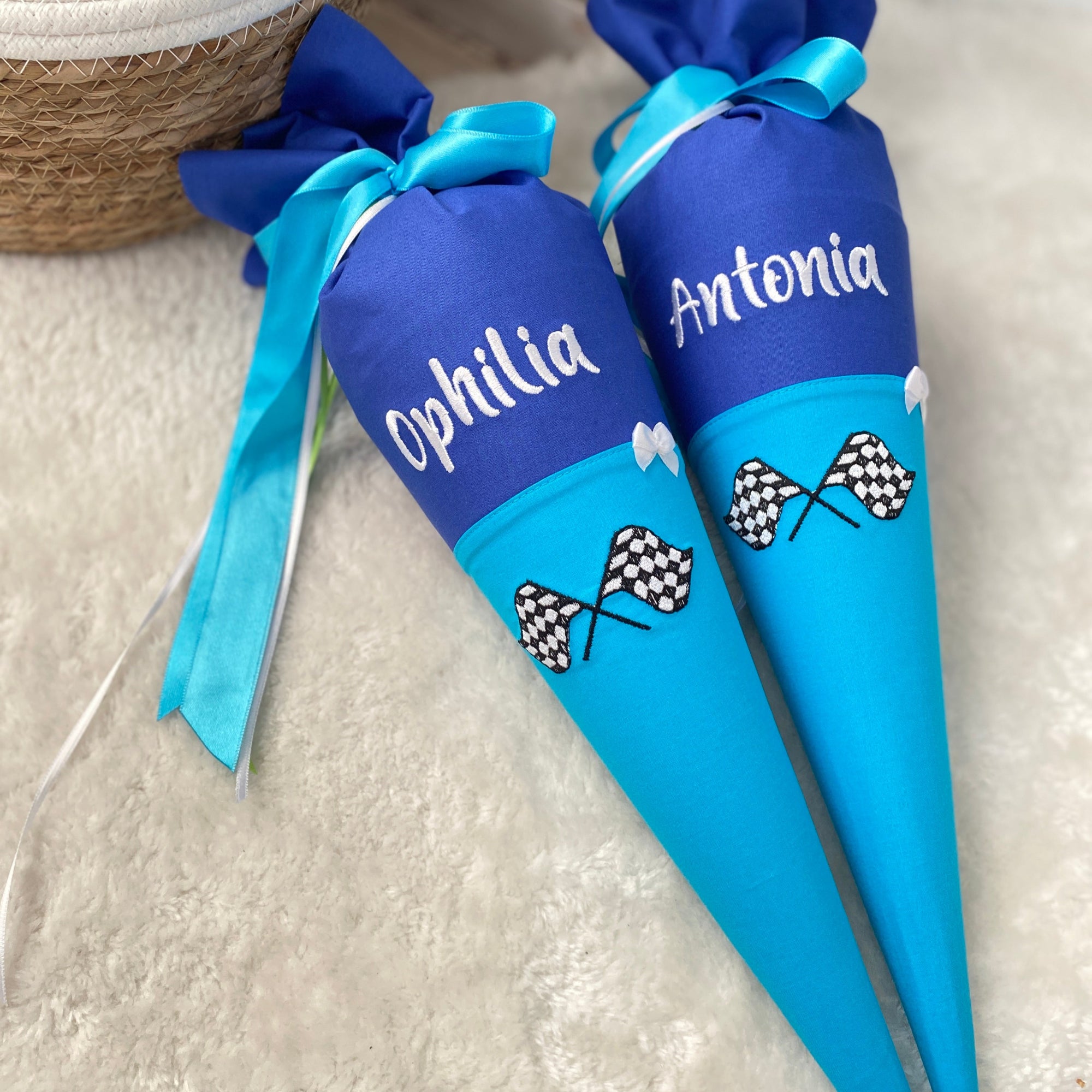 Geschwister-Schultüte Zielflaggen blau/türkis