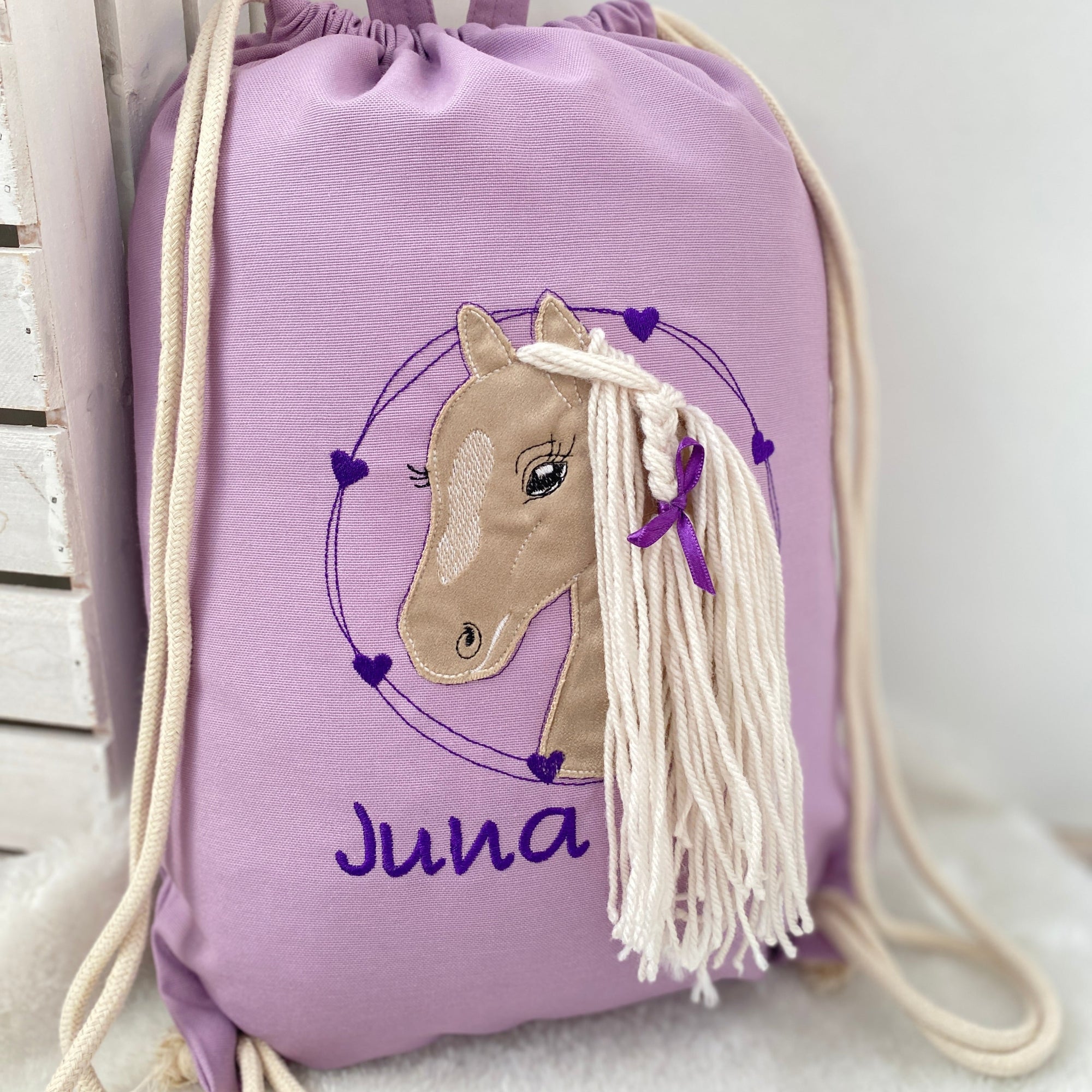 Kindergartenbeutel Pony im Herzkreis (wasserabweisend)