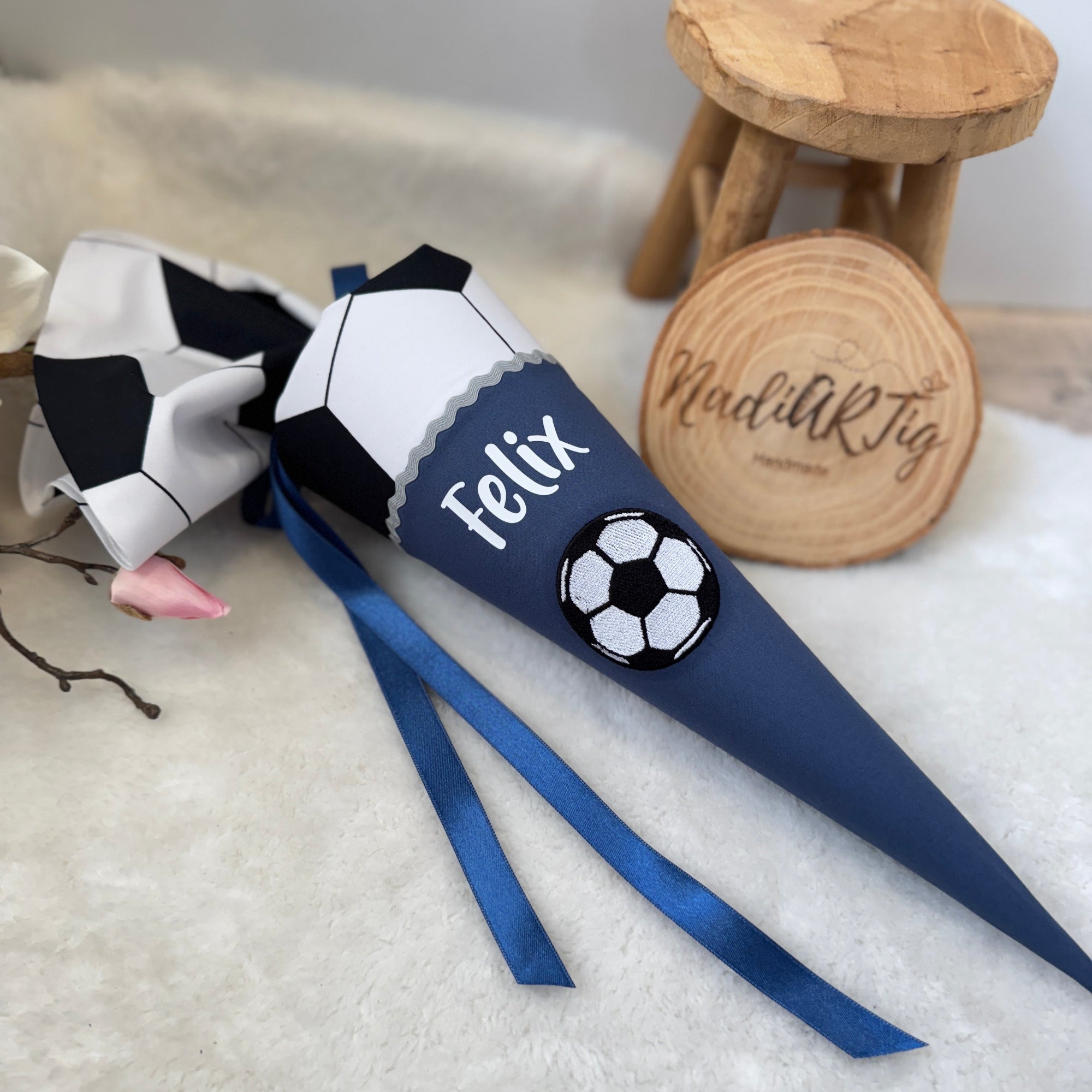 Geschwister-Schultüte Fußball in dusty blue