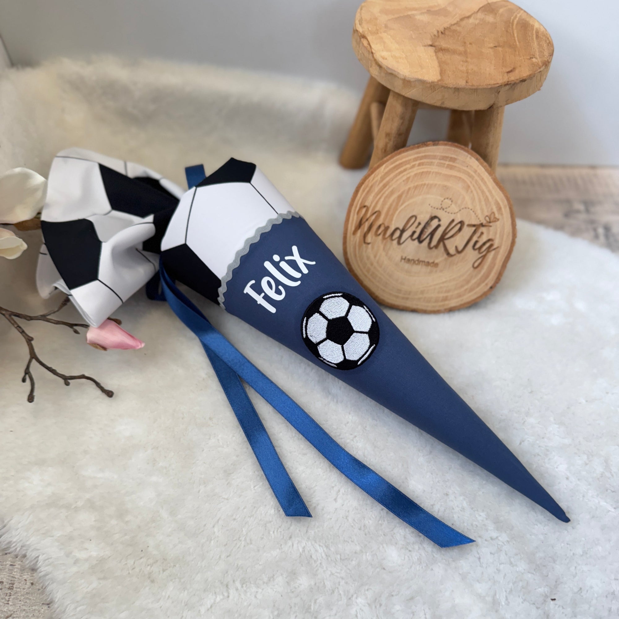 Geschwister-Schultüte Fußball in dusty blue