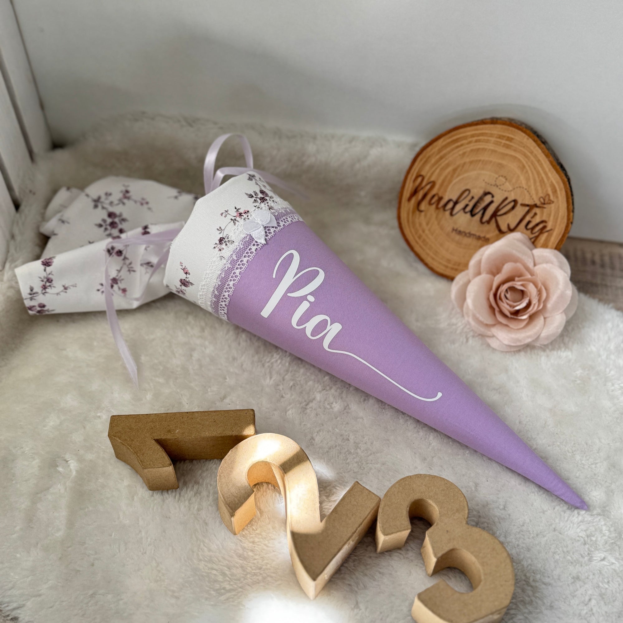 Geschwister-Schultüte mit Name Blüten in flieder