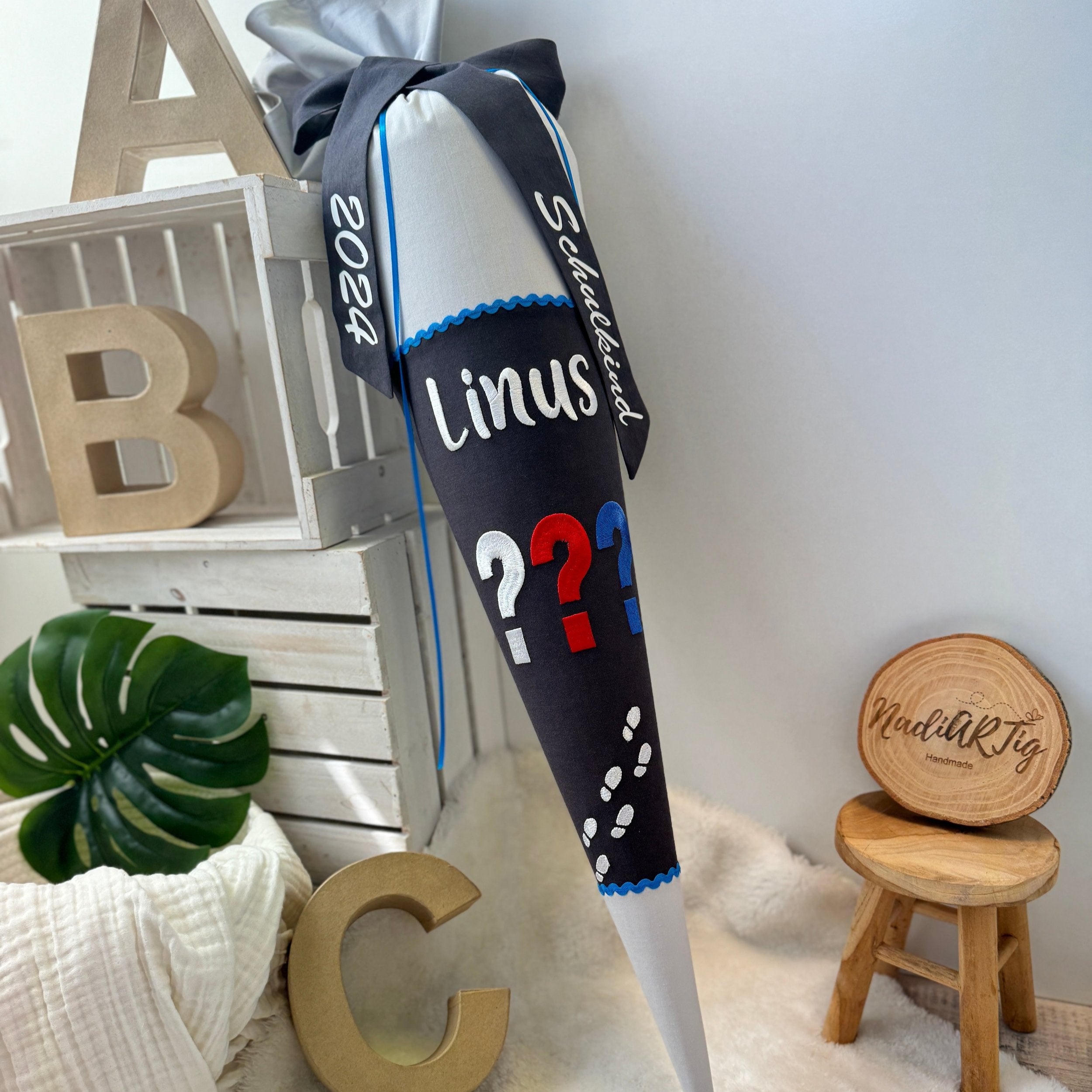 Schultüte "Drei Fragezeichen" in grau/anthrazit