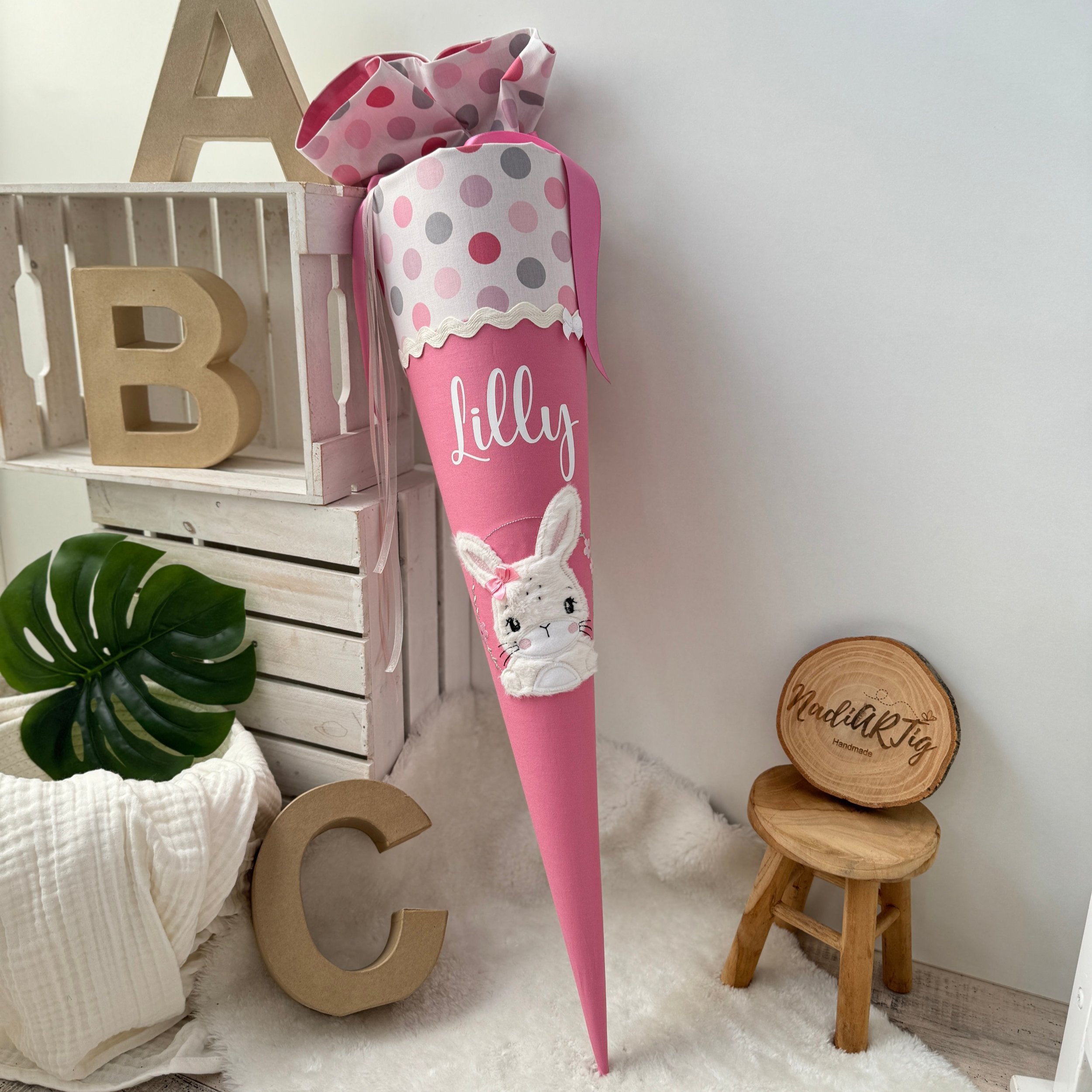 Schultüte mit Hase in altrosa/Dots