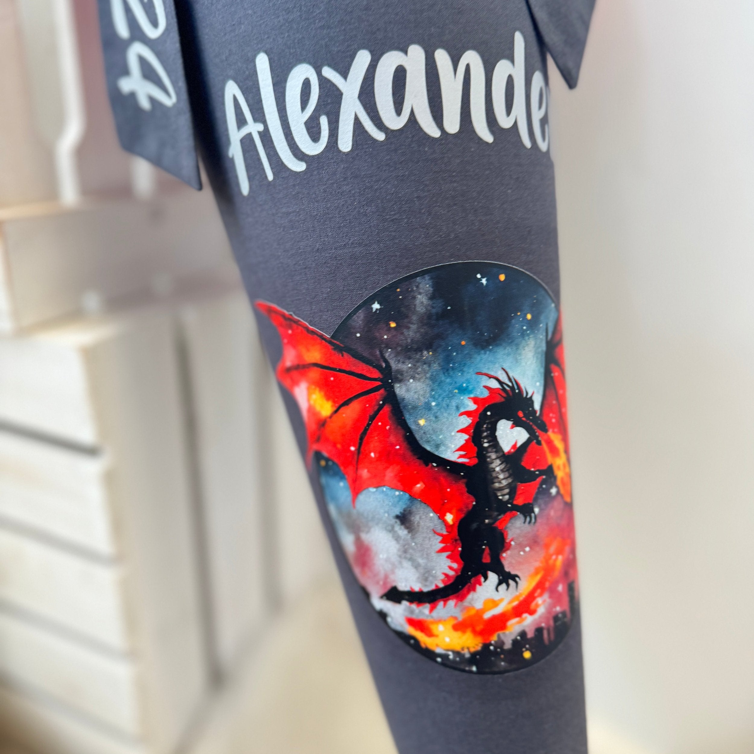 Schultüte DRACHE in rot/anthrazit