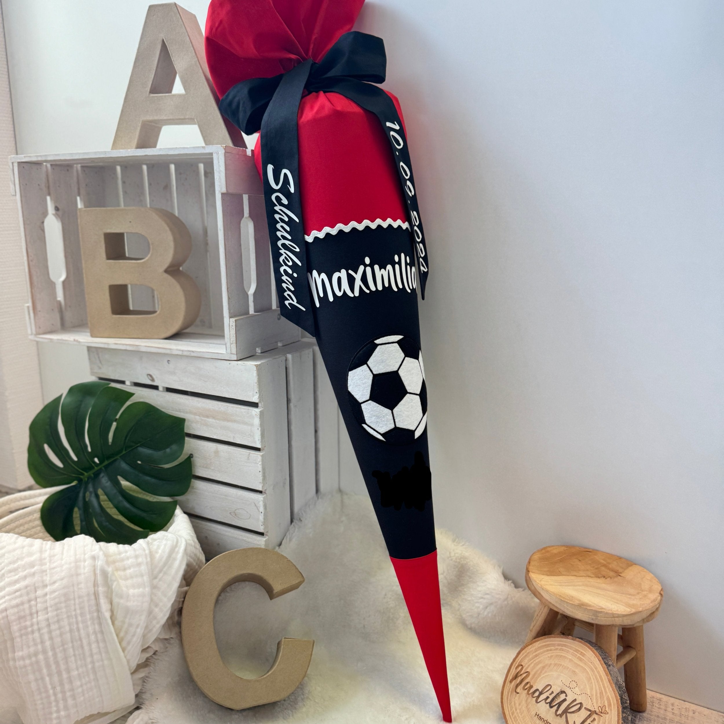 Schultüte Fußball in rot/schwarz - 1. FCN