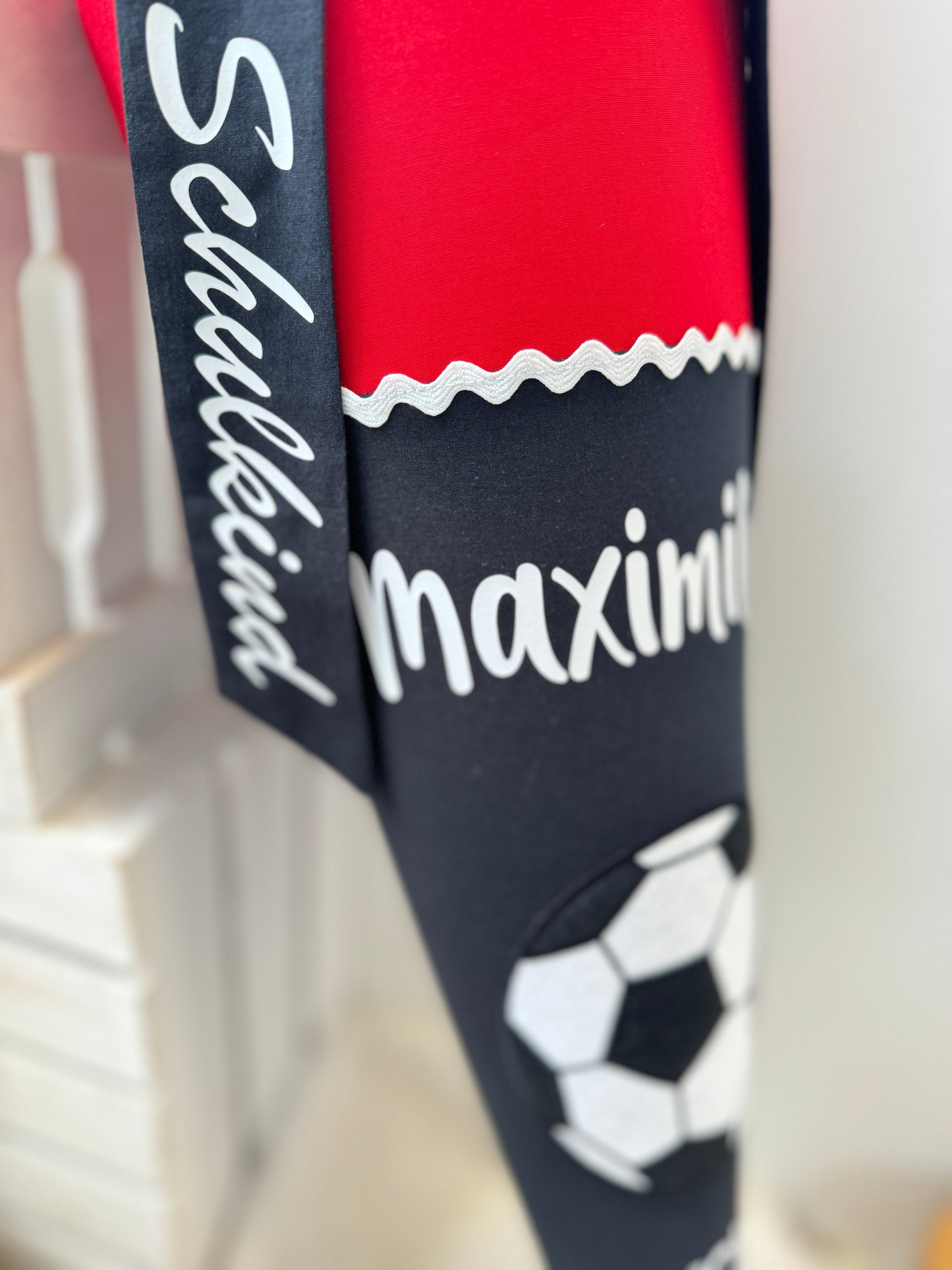 Schultüte Fußball in rot/schwarz - 1. FCN