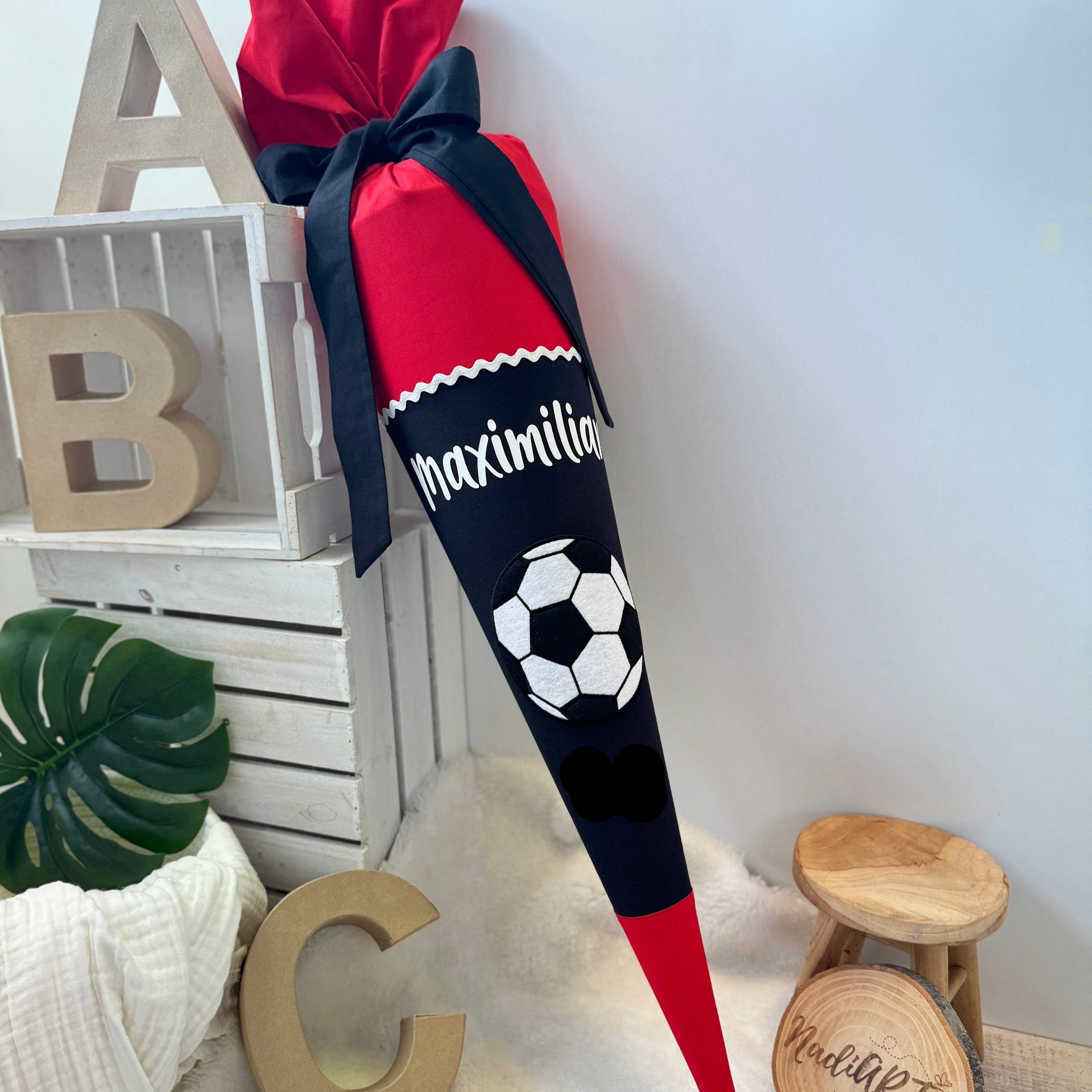 Schultüte Fußball in rot/schwarz - 1. FCN