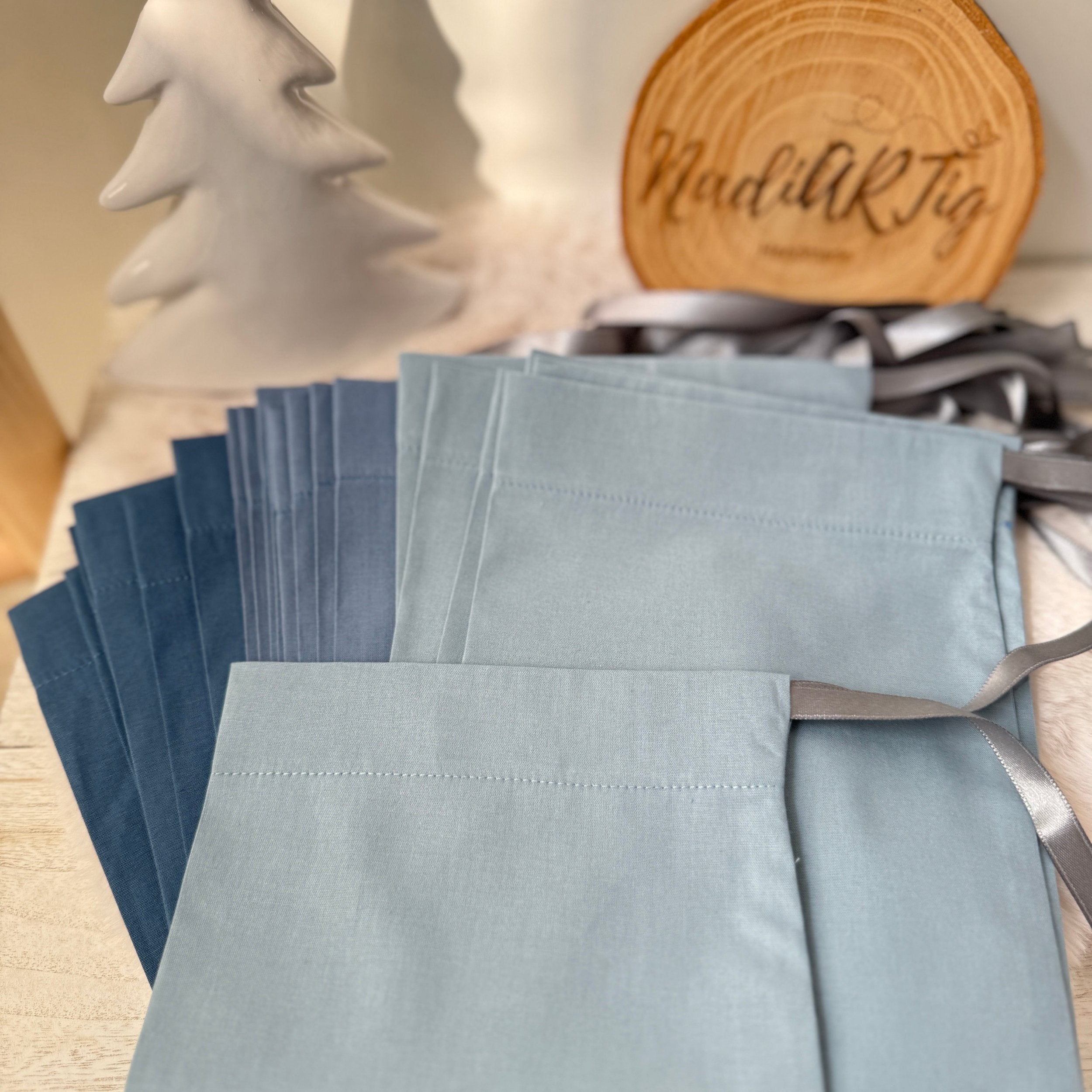 XL-Adventskalender Beutel / 24 Stoffsäckchen dusty blue