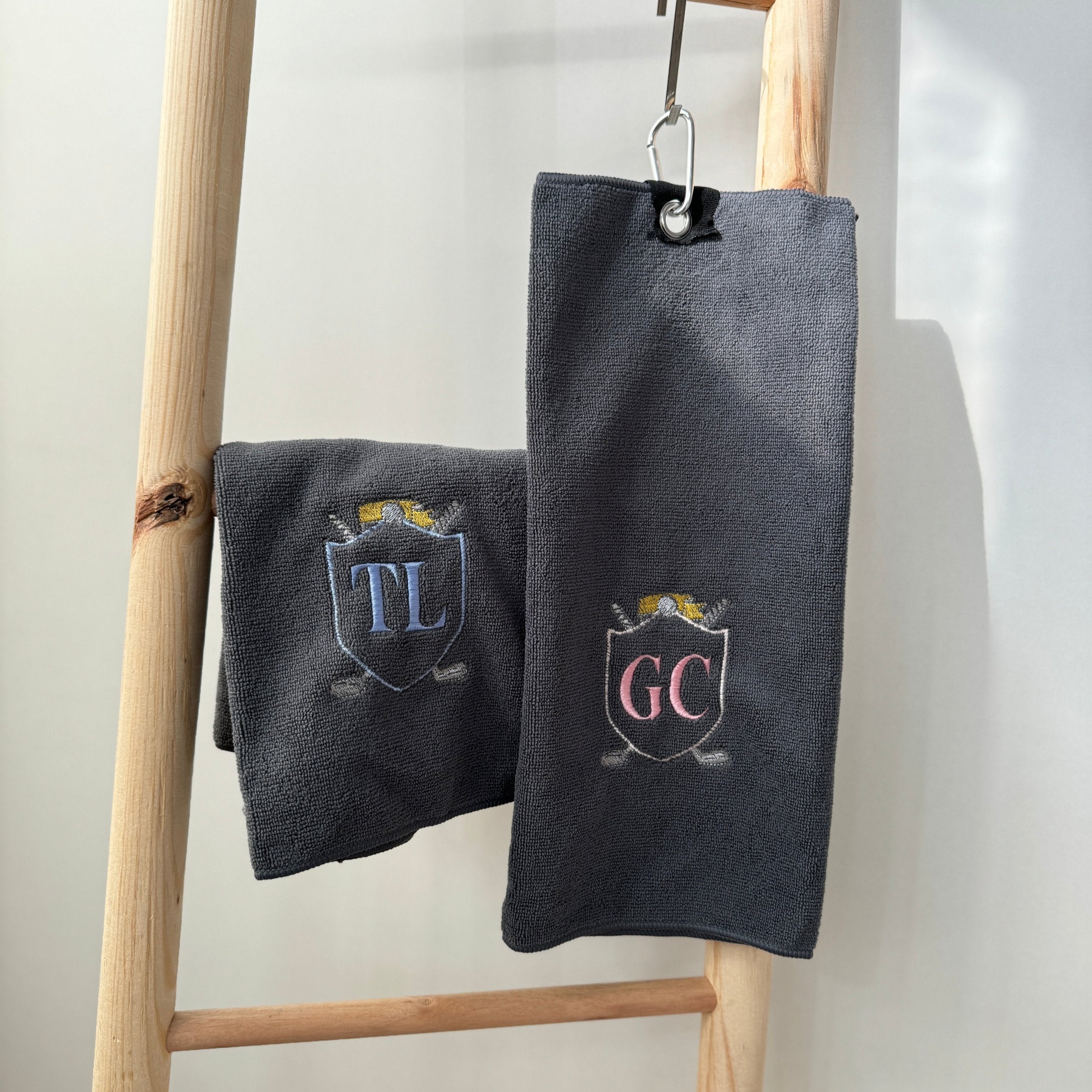 Mikrofaser-Golftuch bestickt mit Initialen
