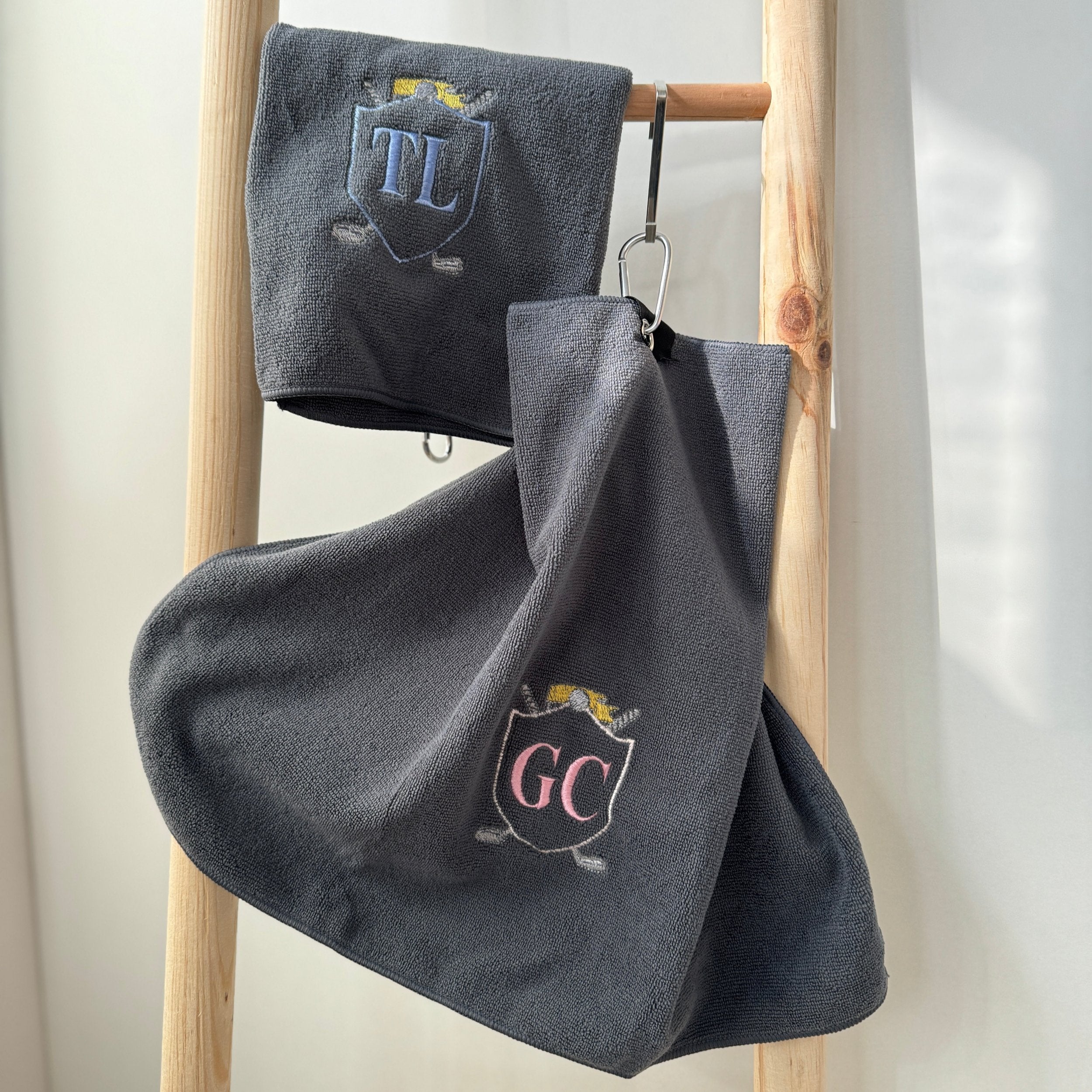 Mikrofaser-Golftuch bestickt mit Initialen