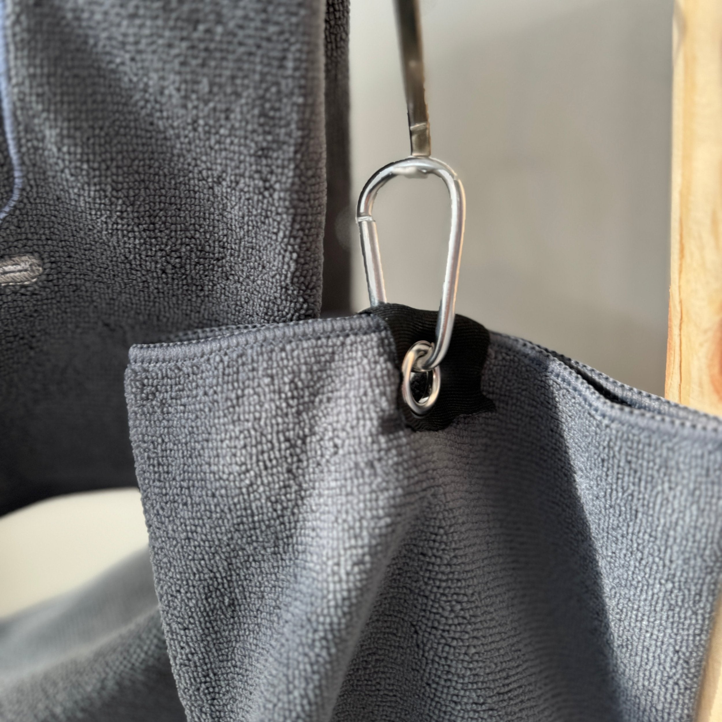 Mikrofaser-Golftuch bestickt mit Initialen