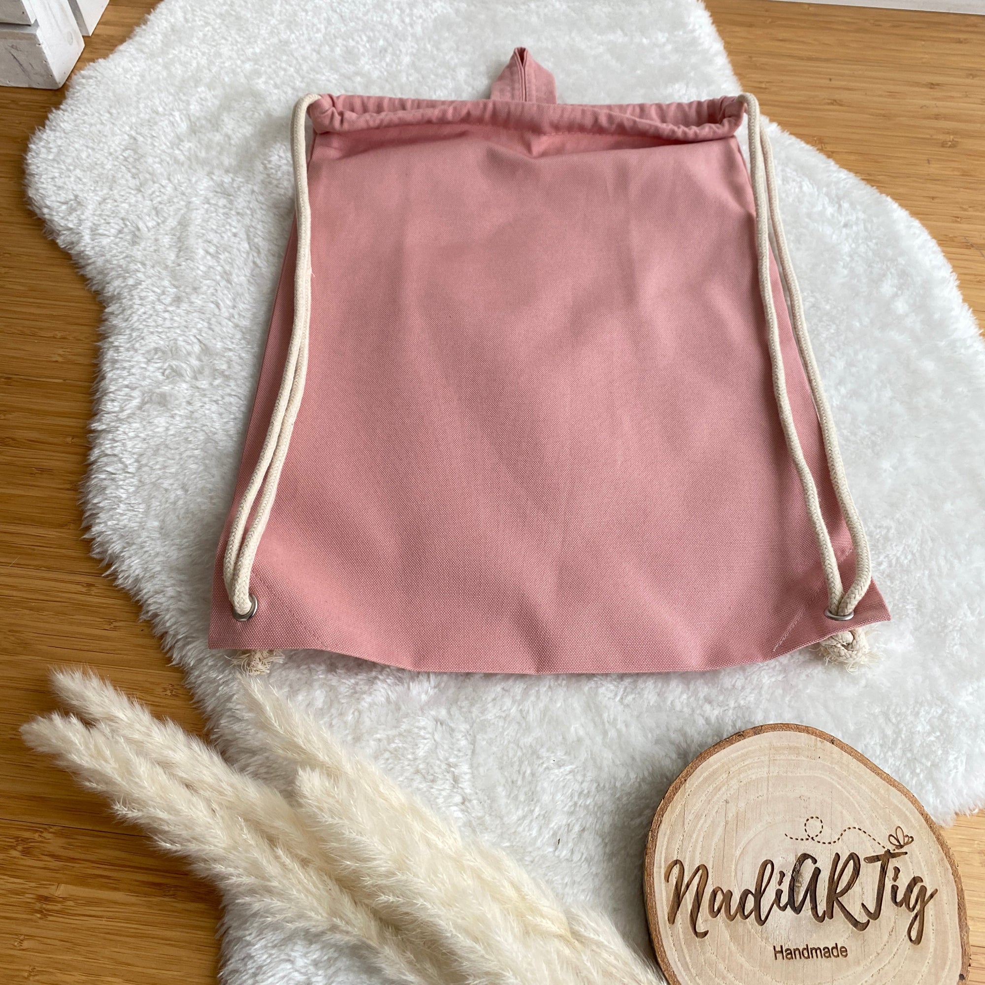 Kindergartenbeutel Pony im Herzkreis (wasserabweisend)