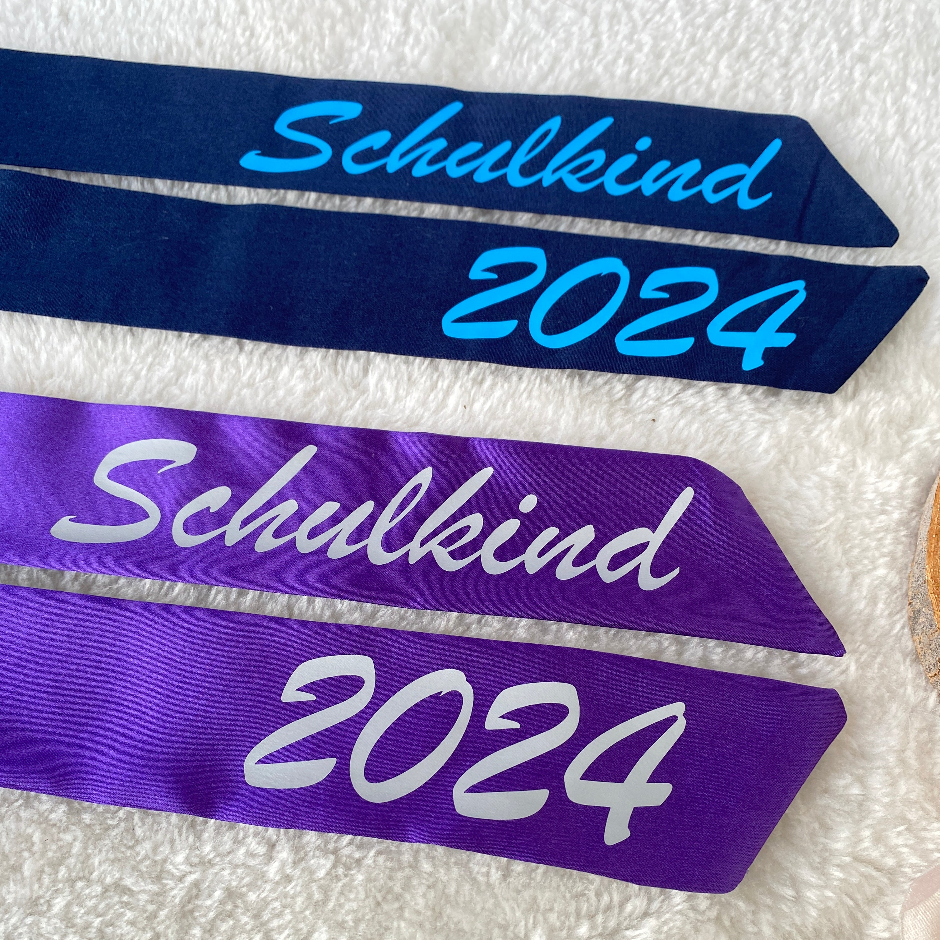 Satin-Stoffschleife für die Schultüte | Schultütenschleife mit Namen