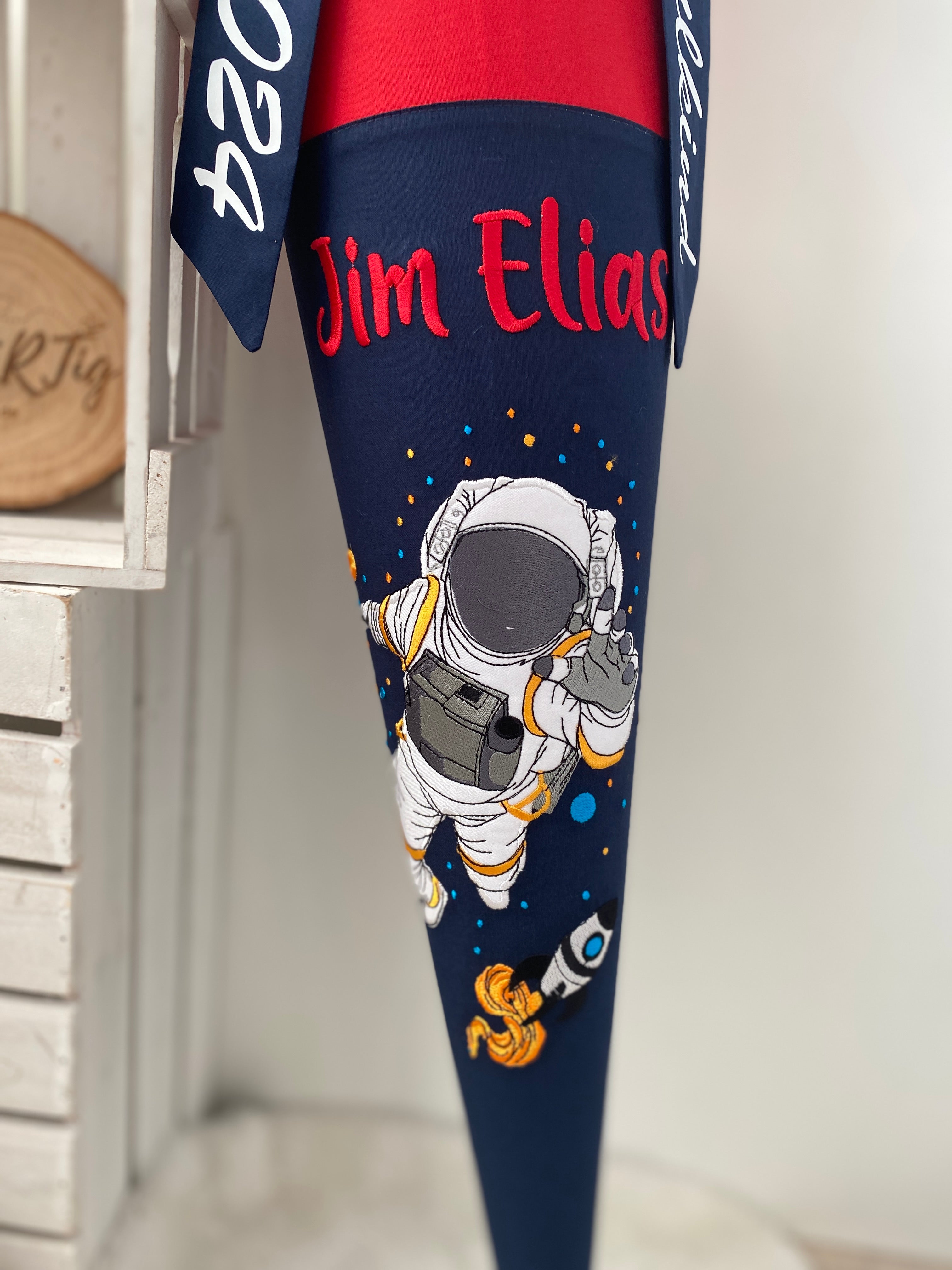 Schultüte Astronaut in rot/dunkelblau