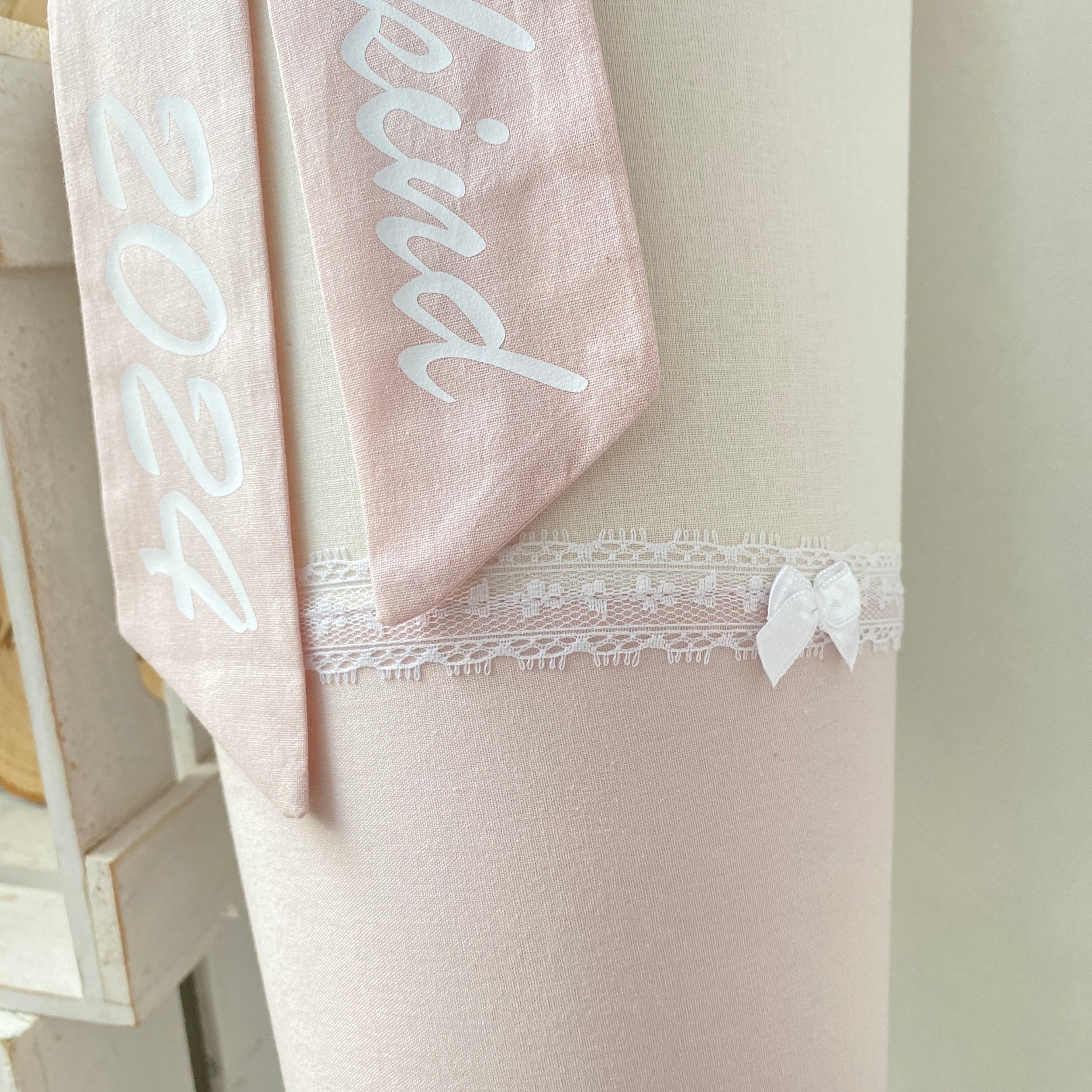 Schultüte AXOLOTL in cremebeige/puderrosé