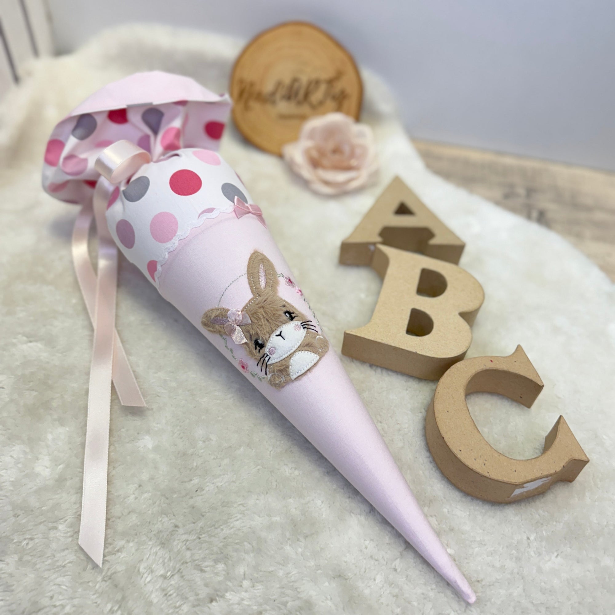 Kindergarten Schultute brauner Hase in rose Dots
