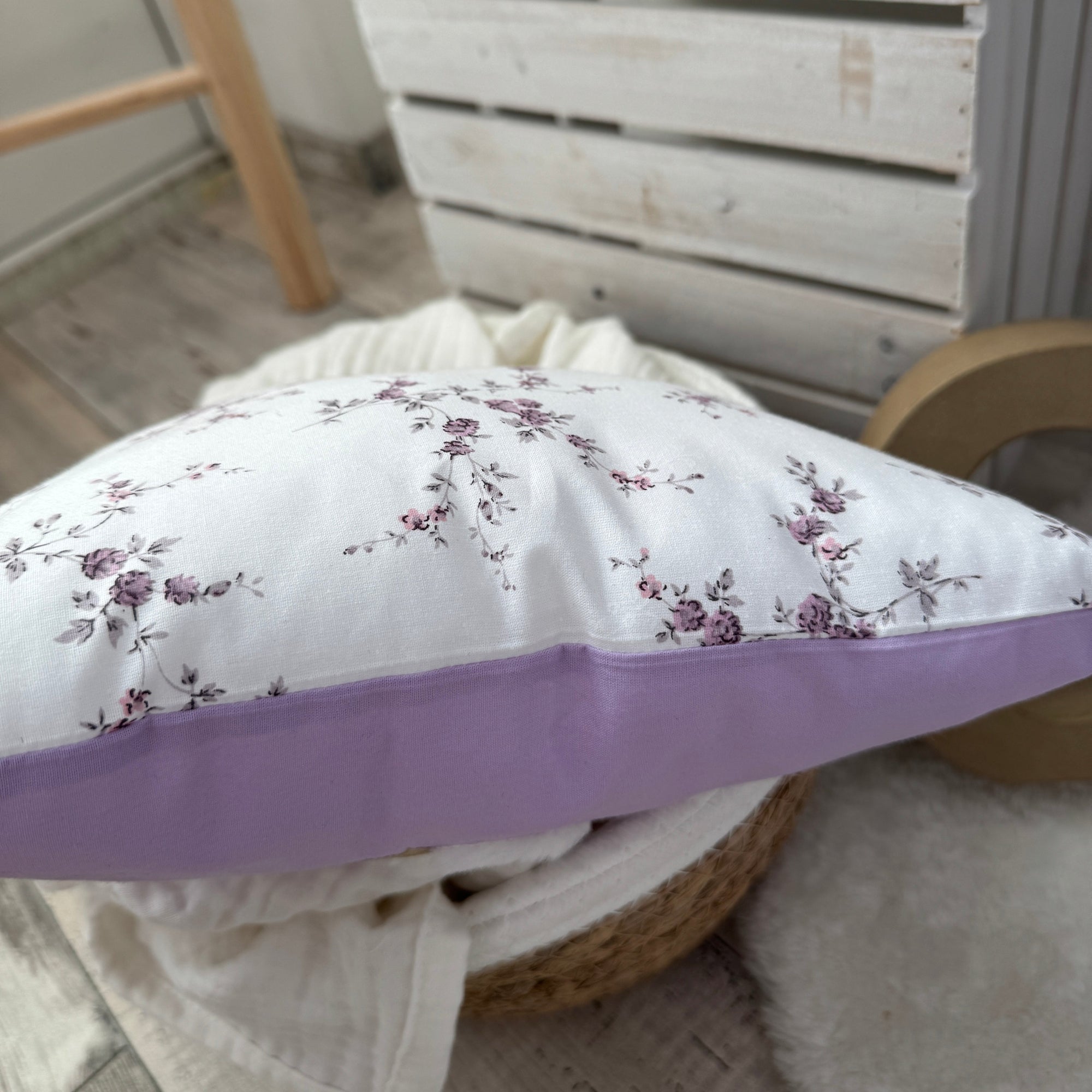 Kissen Schwan flieder Blüten