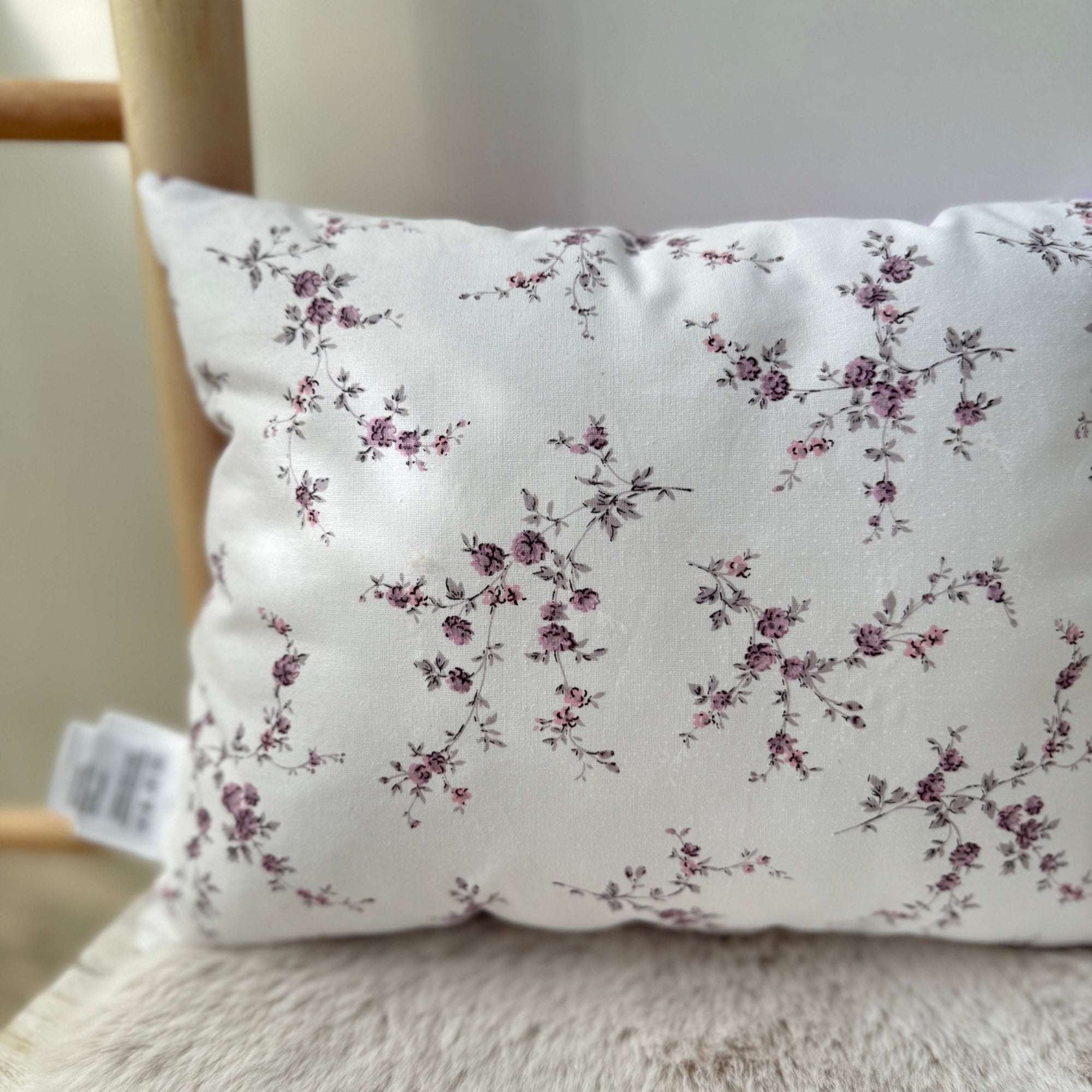 Kissen Schwan flieder Blüten