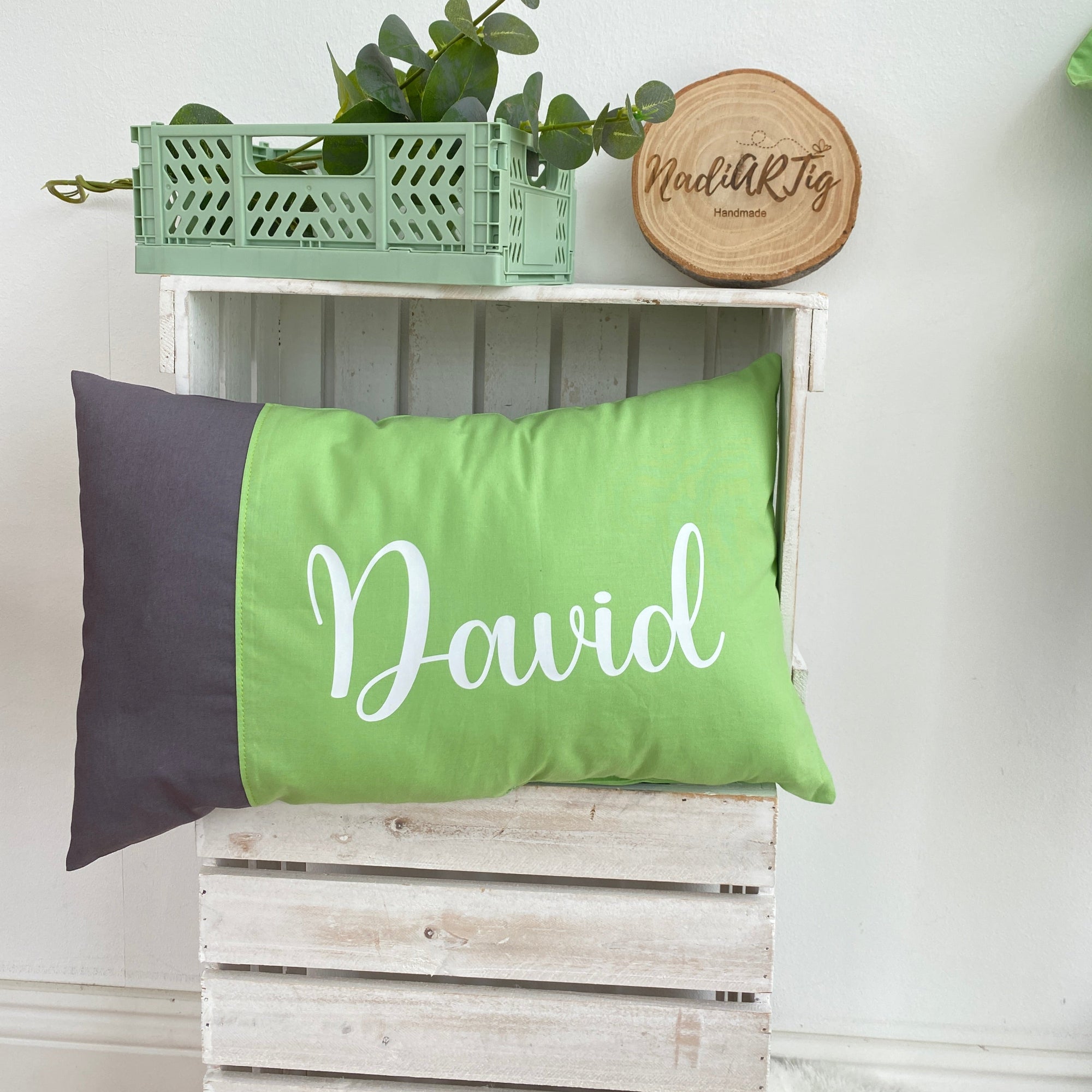 Kissen mit Namen limette/anthrazit