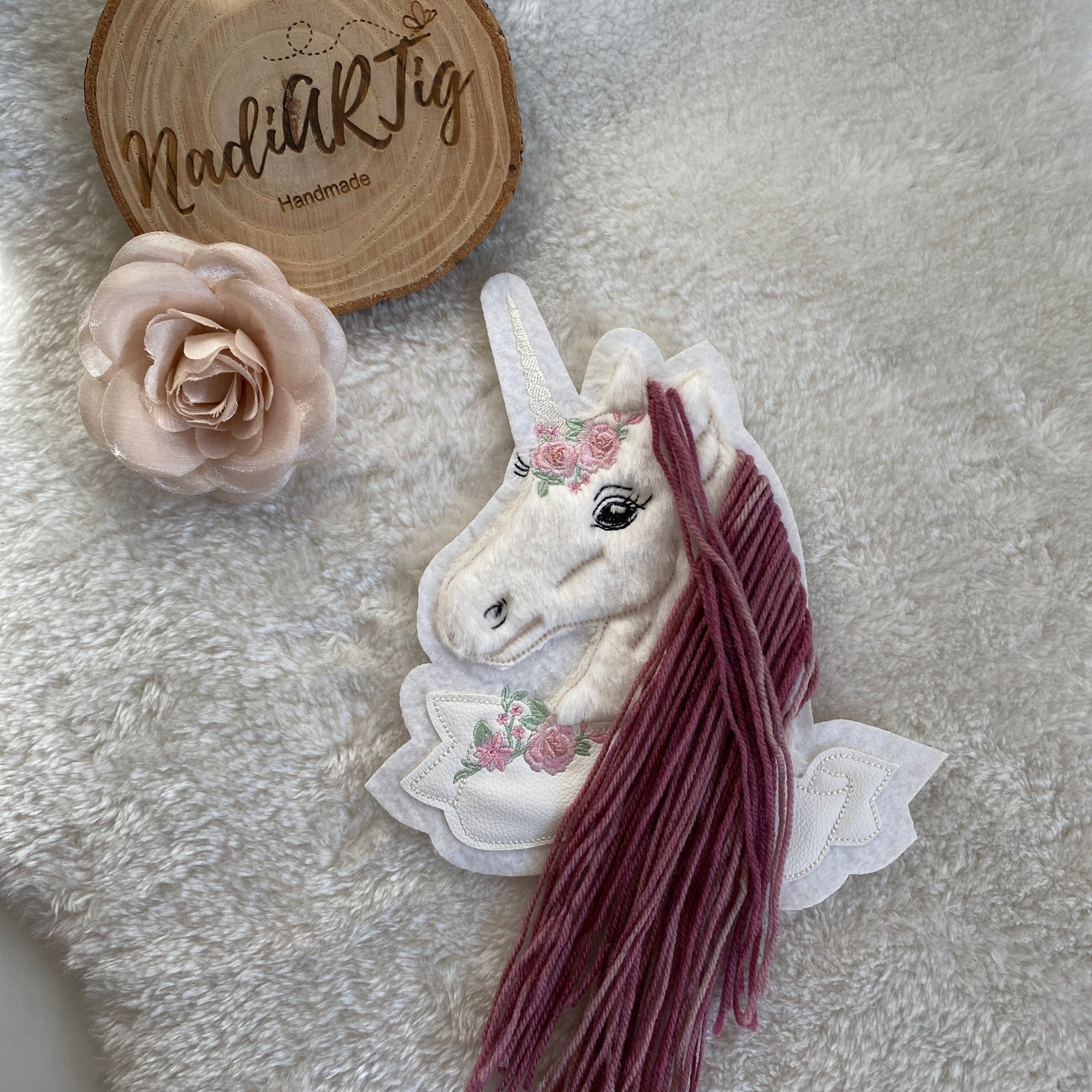 Einhorn #2 Patch/Aufnäher - Maulbeere