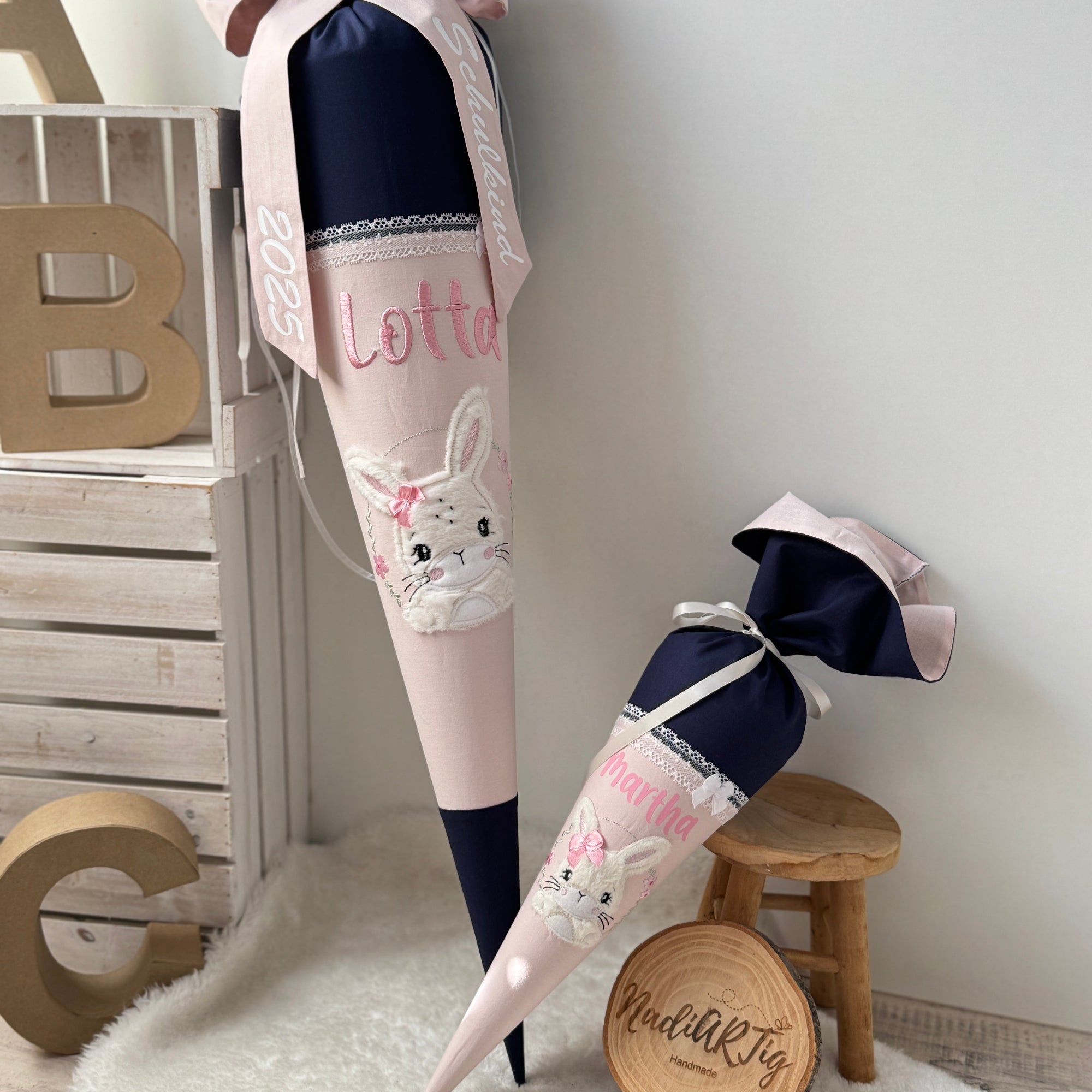 Schultuete Hase in dunkelblau-puderrosa