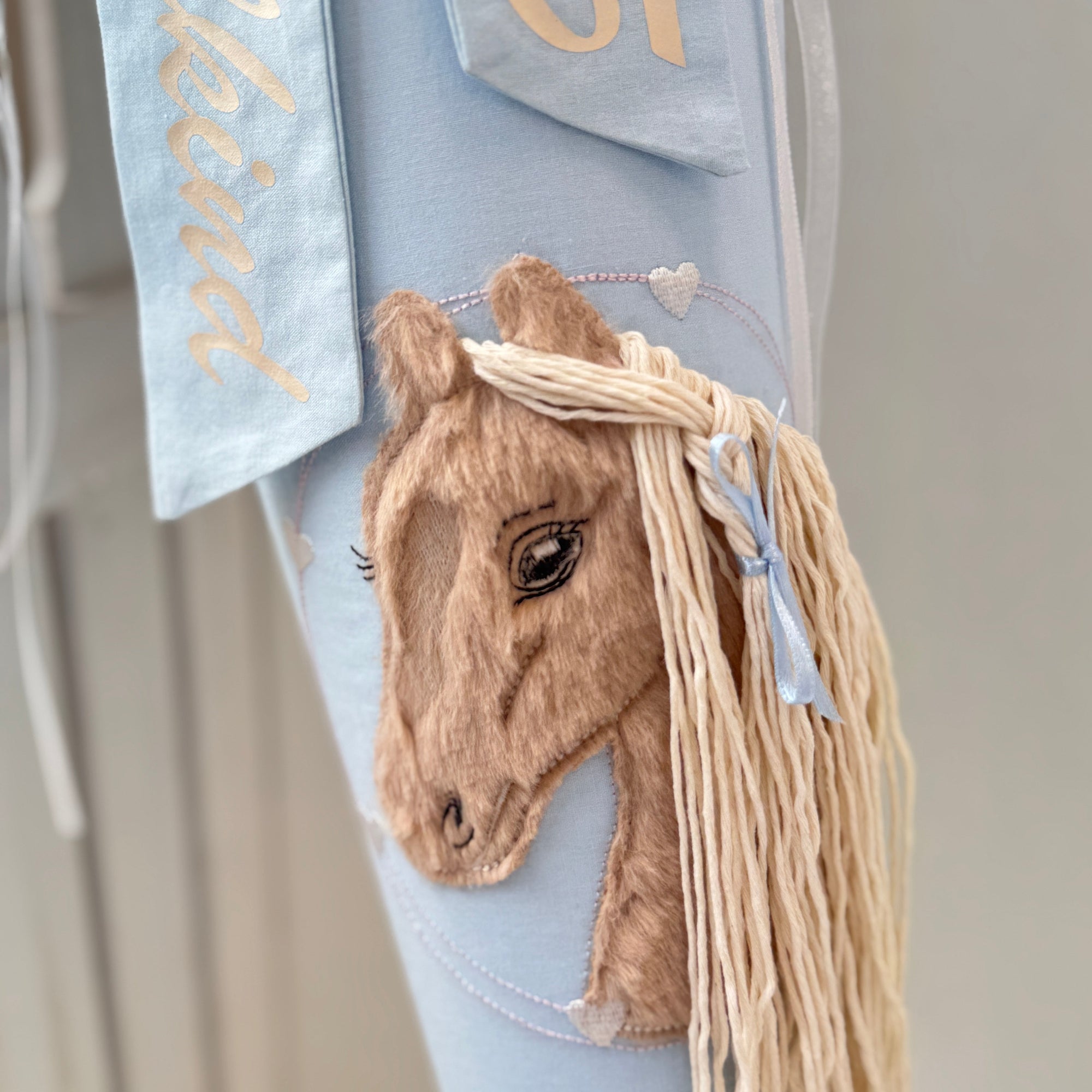 Schultuete Maedchen hellblau Pony