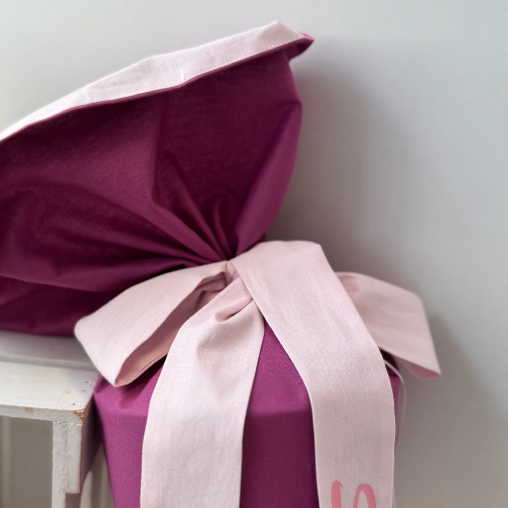 Schultuete Pony in dunkle Beere-rosa