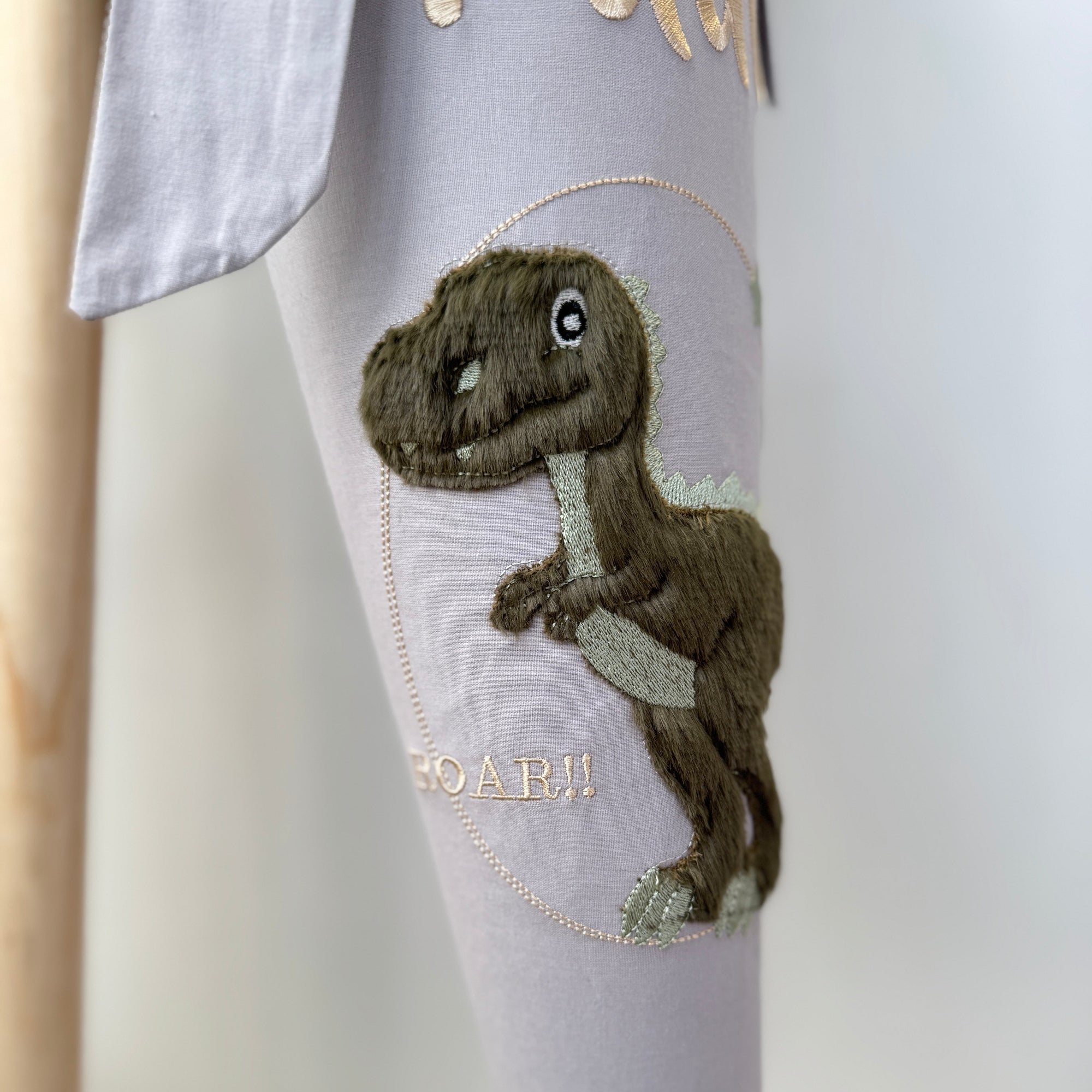 Schultuete Zuckertuete Dino in gruen/grau