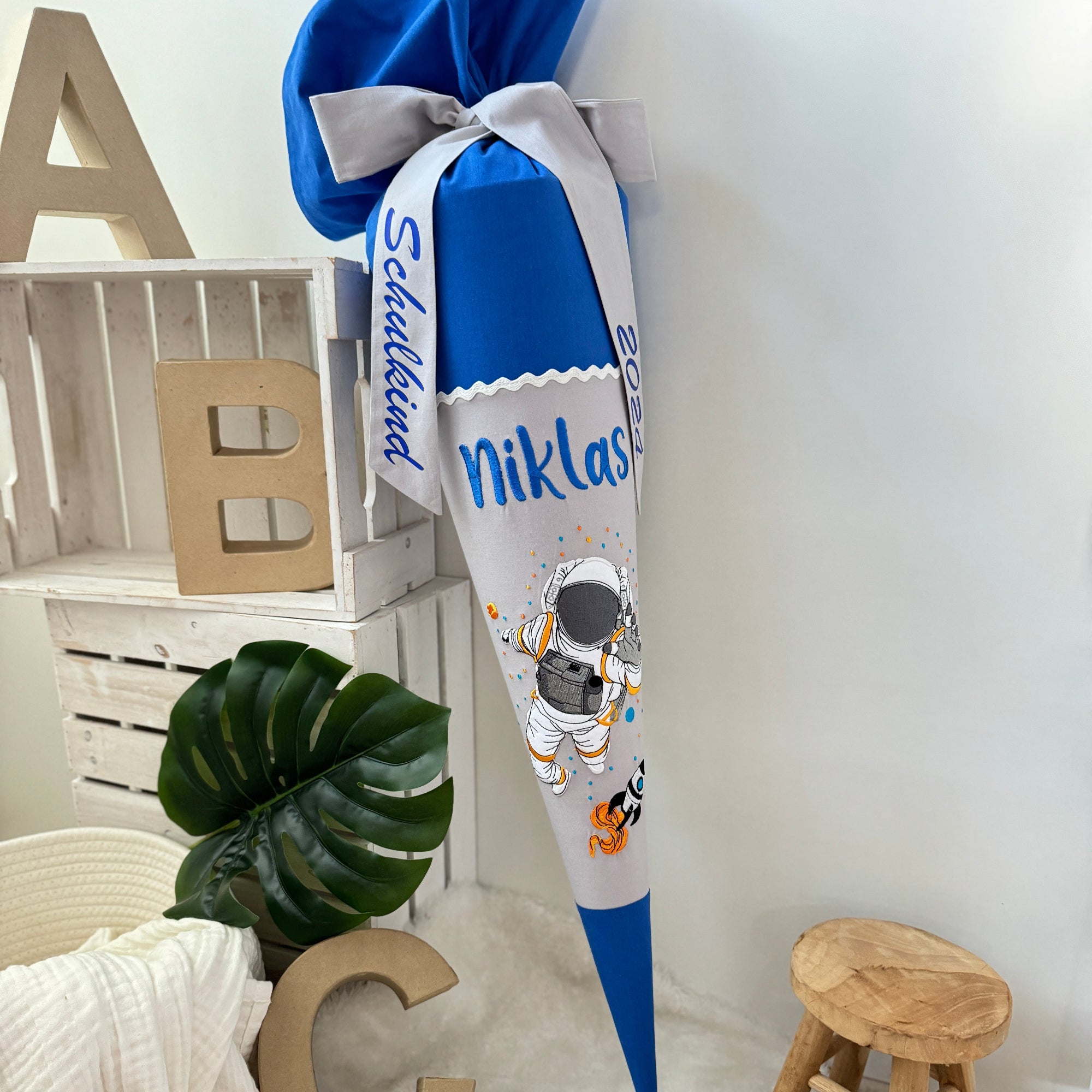 Schultüte Astronaut in royalblau/grau