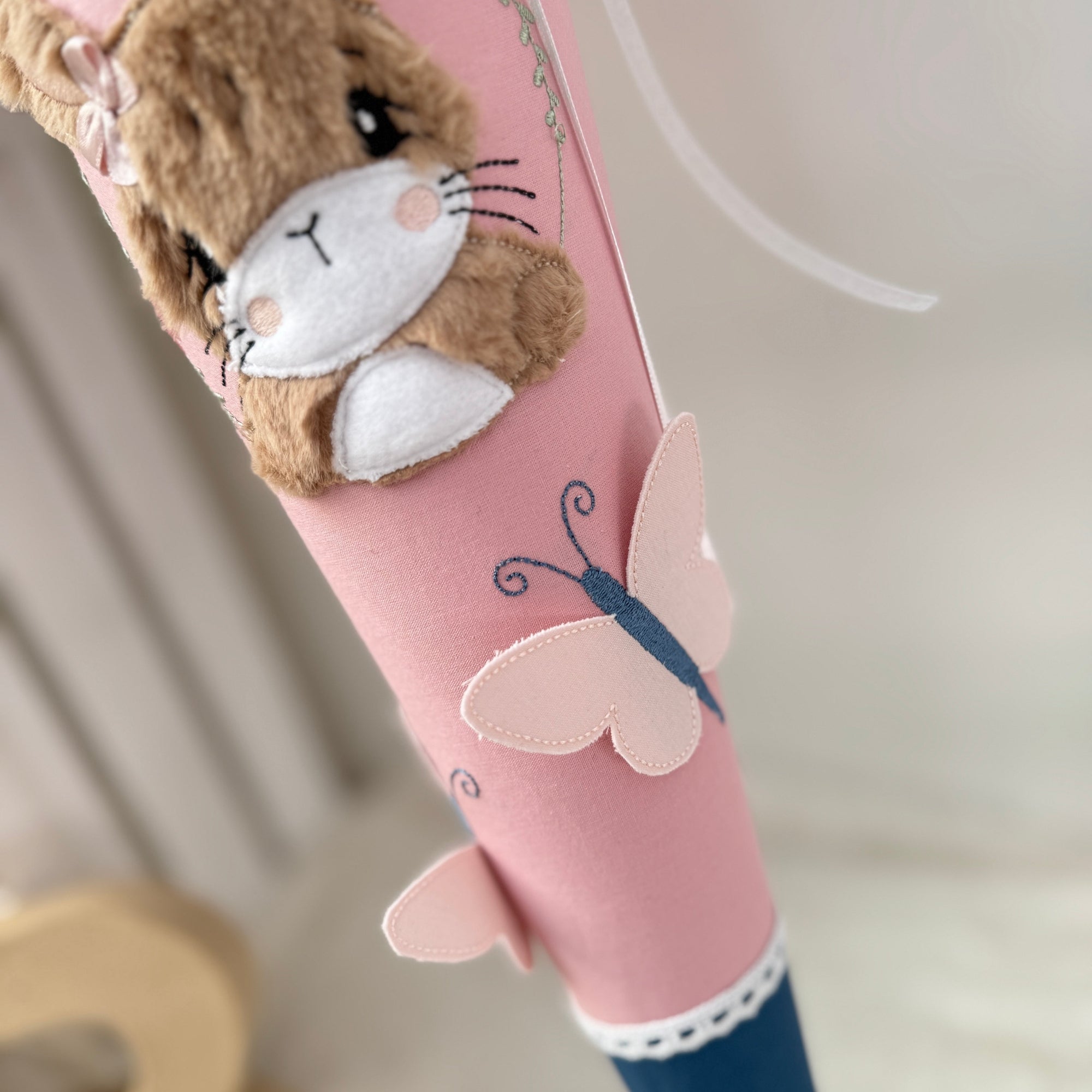Schultüte Hasenmädchen in blau und rosa