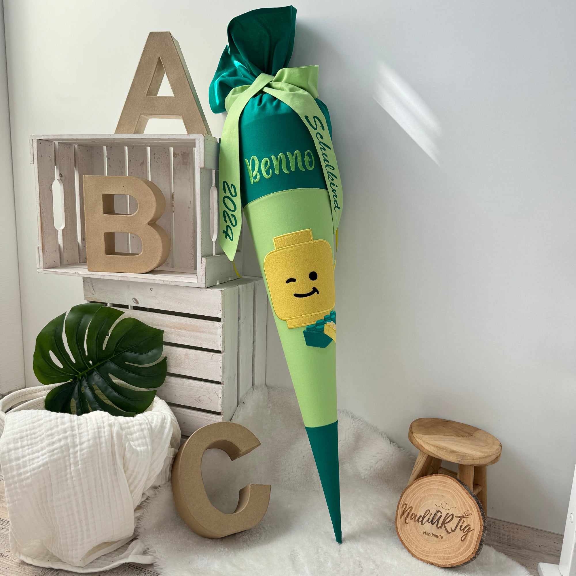 Schultute LEgo Bausteine grun gelb