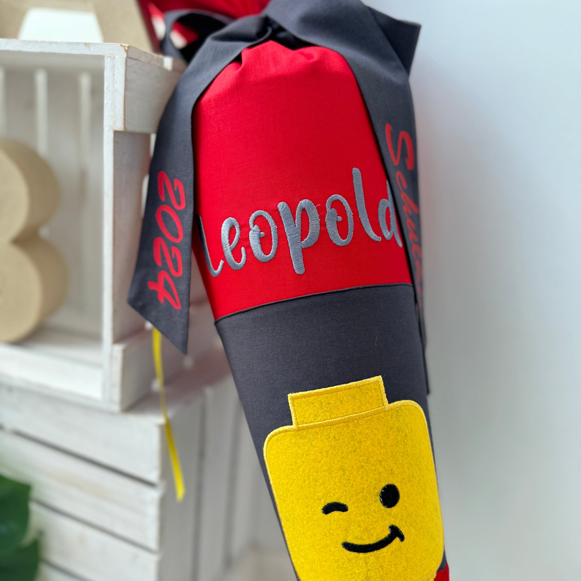 Schultute Lego Bausteine rot schwarz