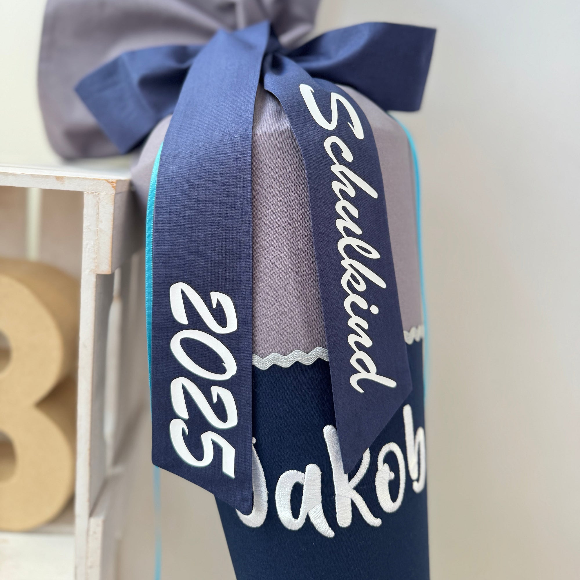 Schultute Polizei Hubschrauber helikopter