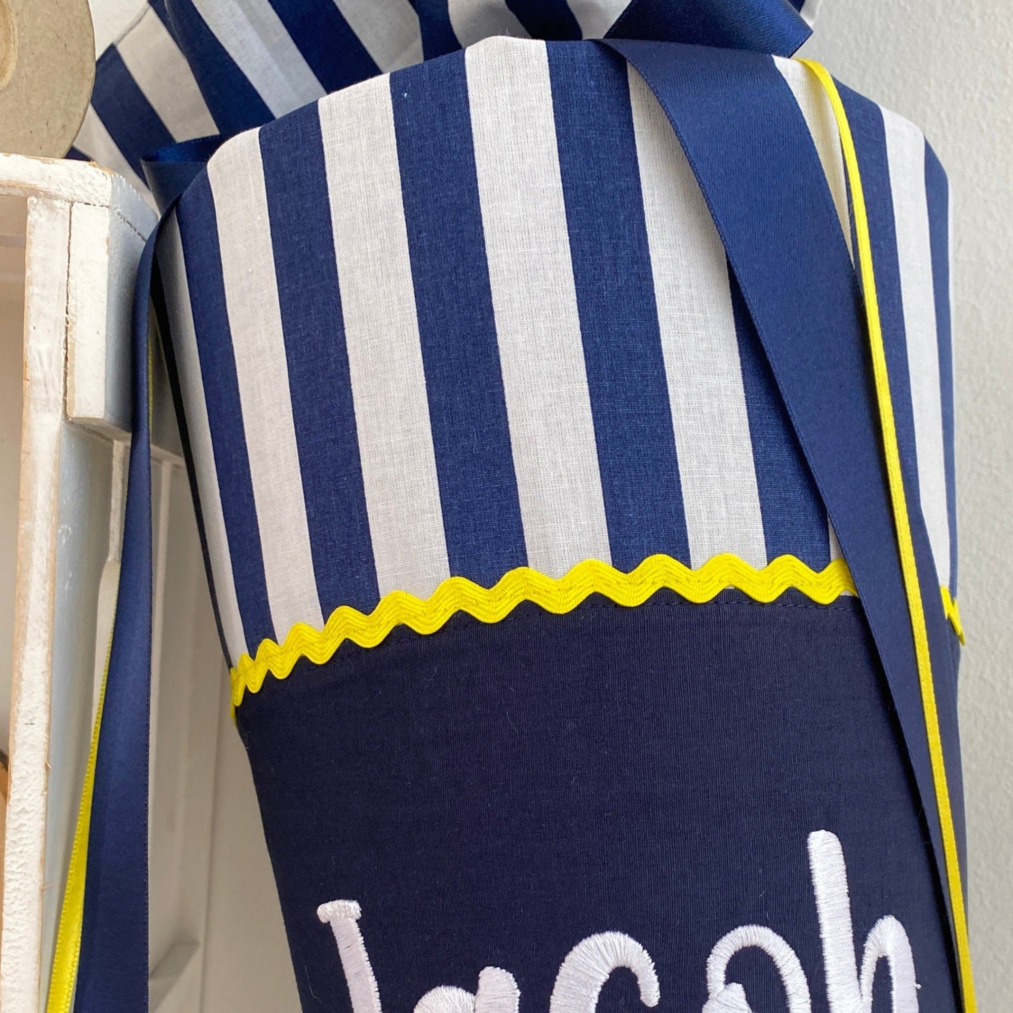 Stoffschultute dunkelblau gestreift mit namen