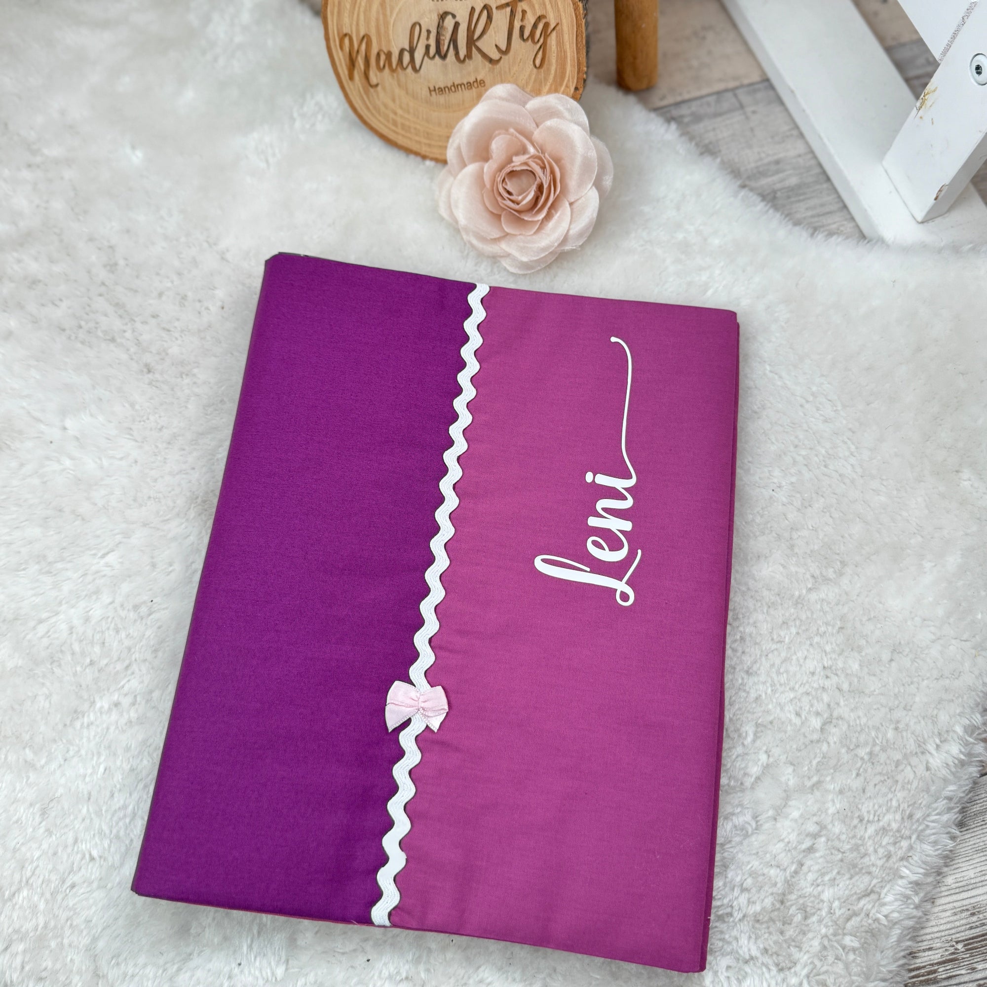 Zeugnismappe dunkle Beere